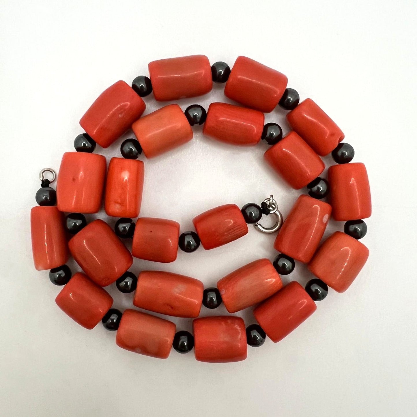 Echte Momo Koralle Kette