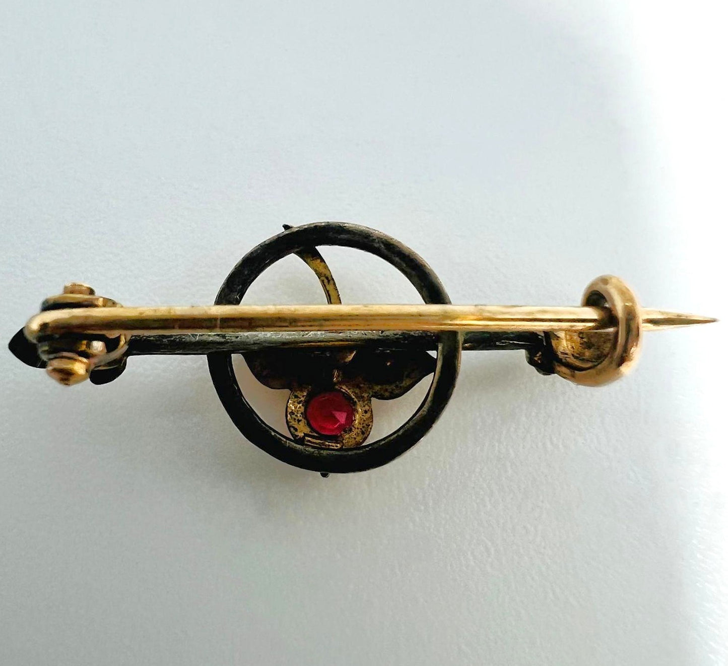 Feine Biedermeier-Brosche