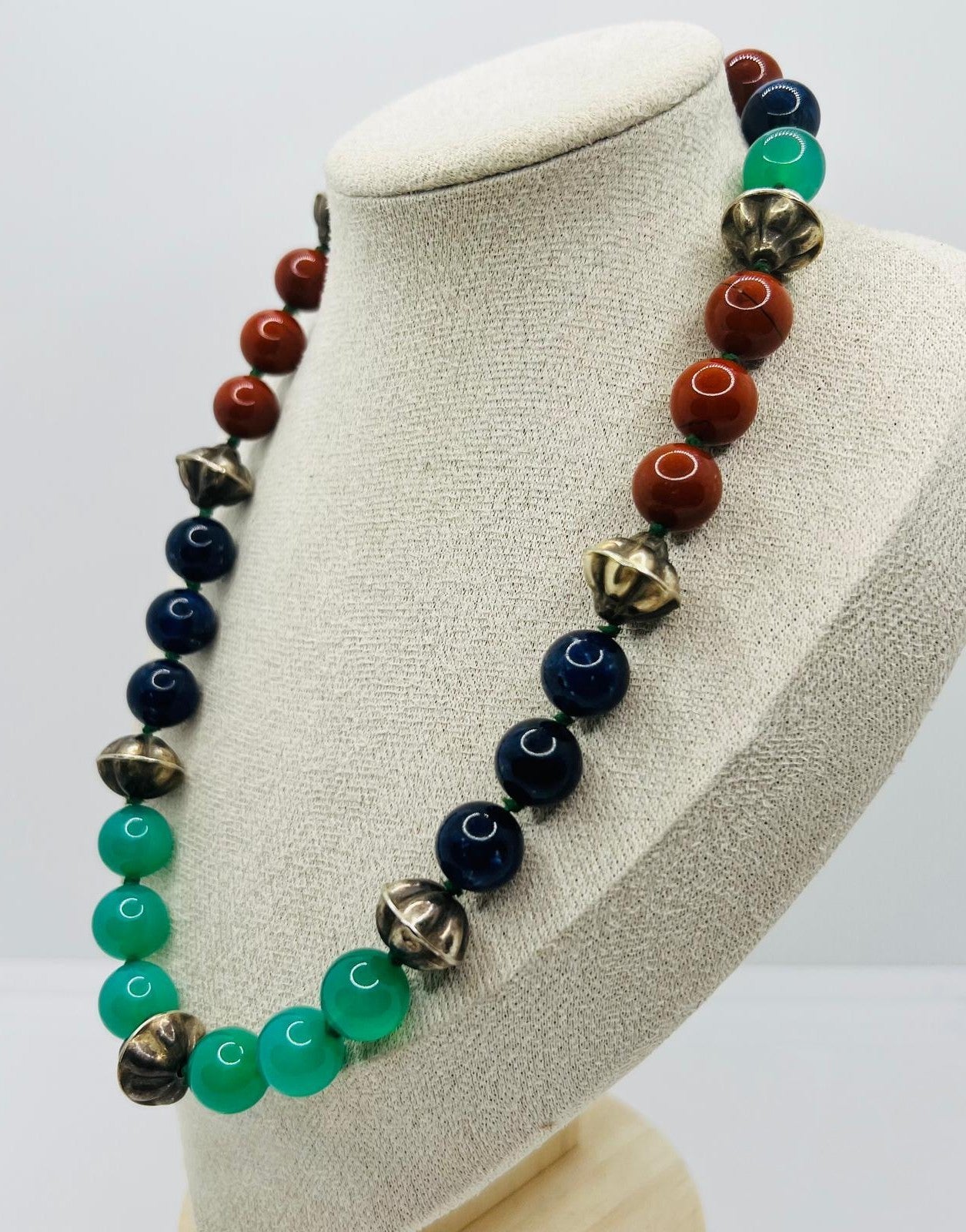 Antikes Collier