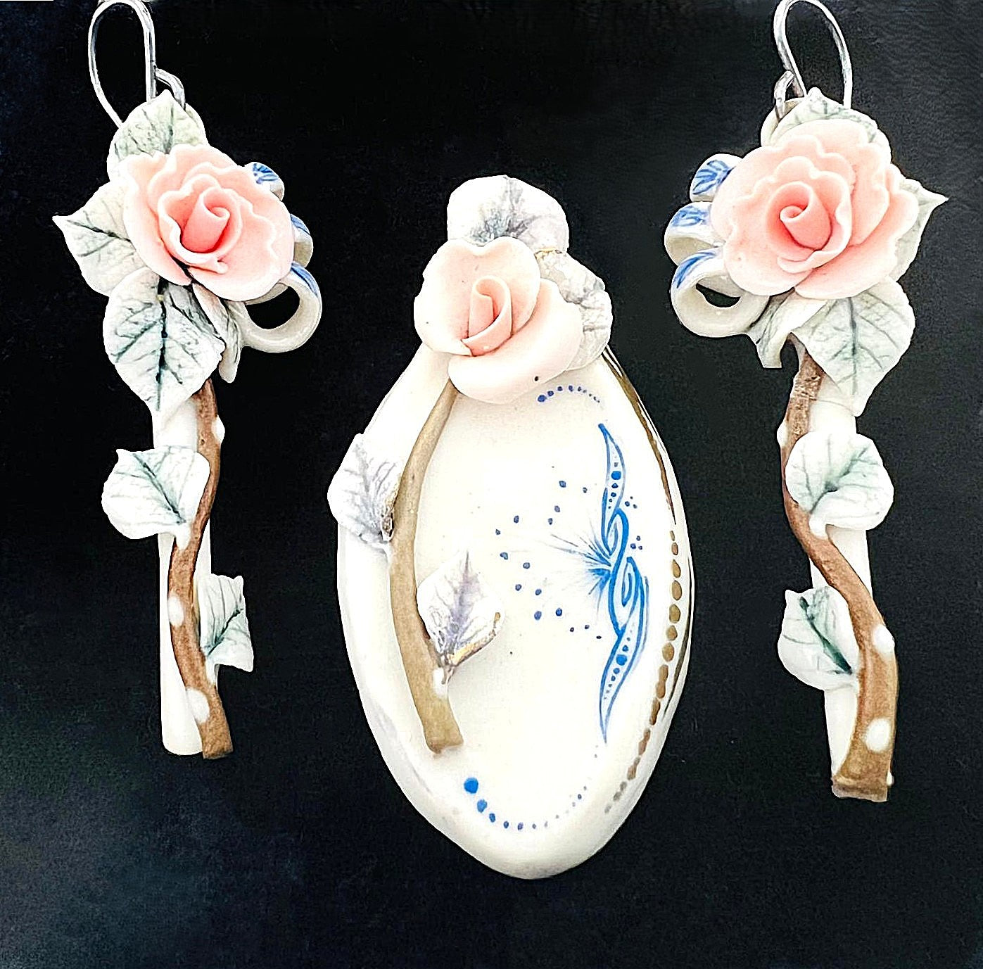Porzellan Schmuck-Set Rosen