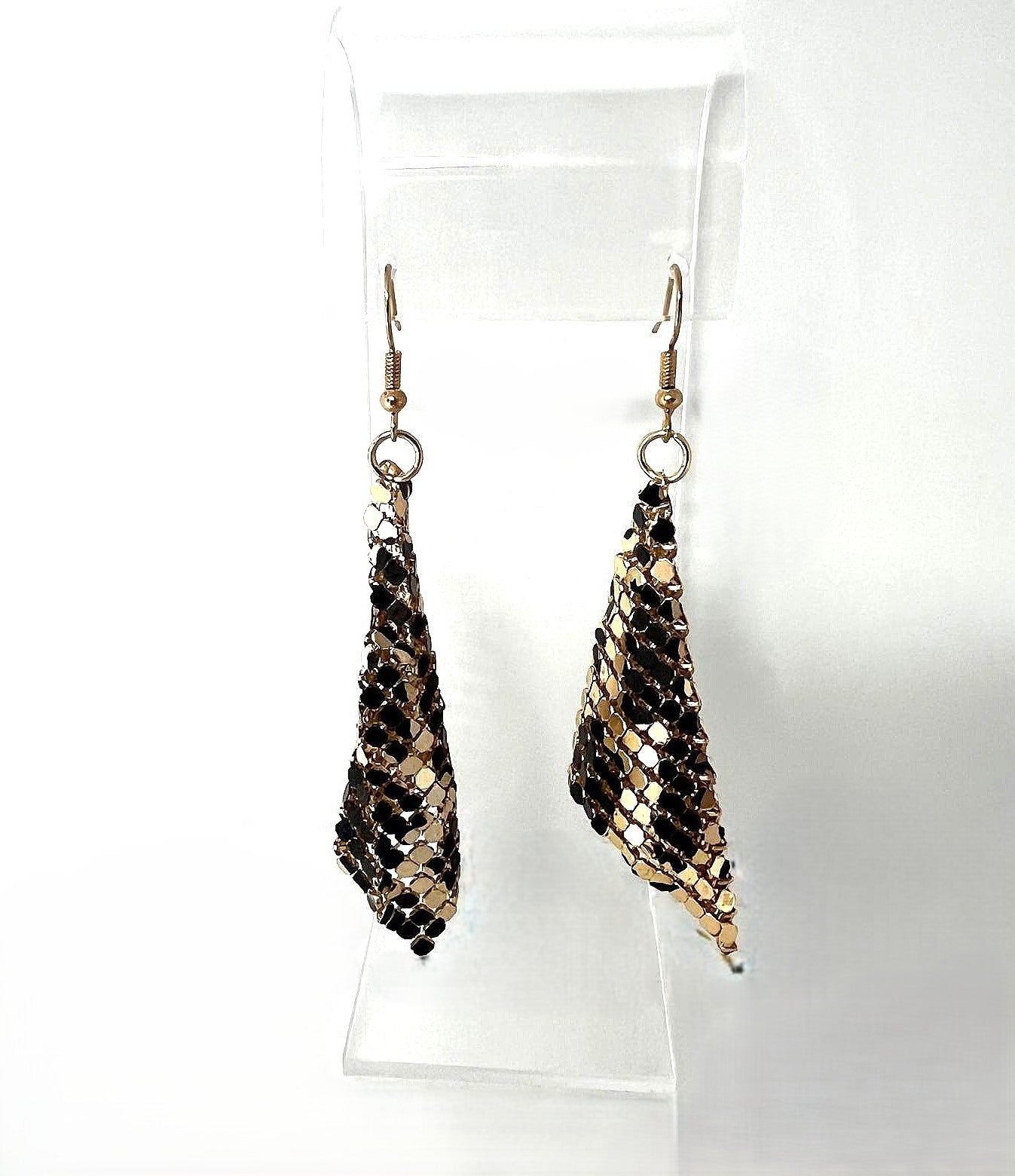 Gold Leo Mesh Ohrringe