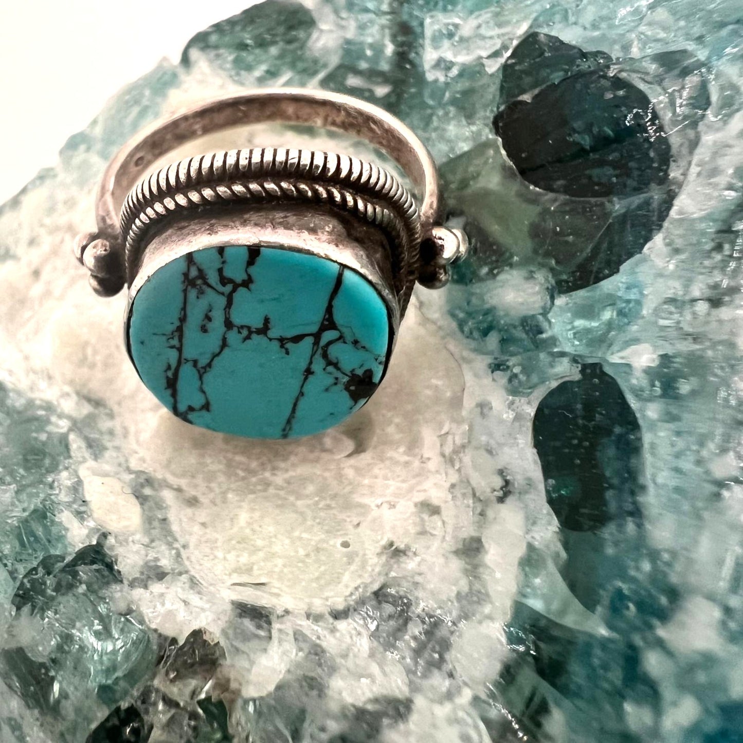 Vintage 925 Silver Ring with Turquoise – Handmade & Unique
