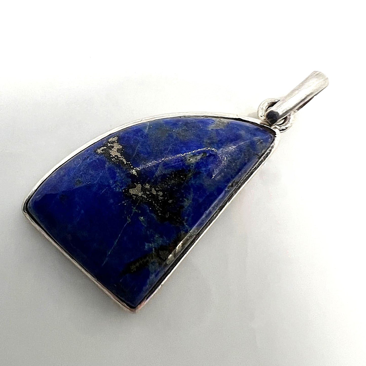 Anhänger mit Lapis Lazuli