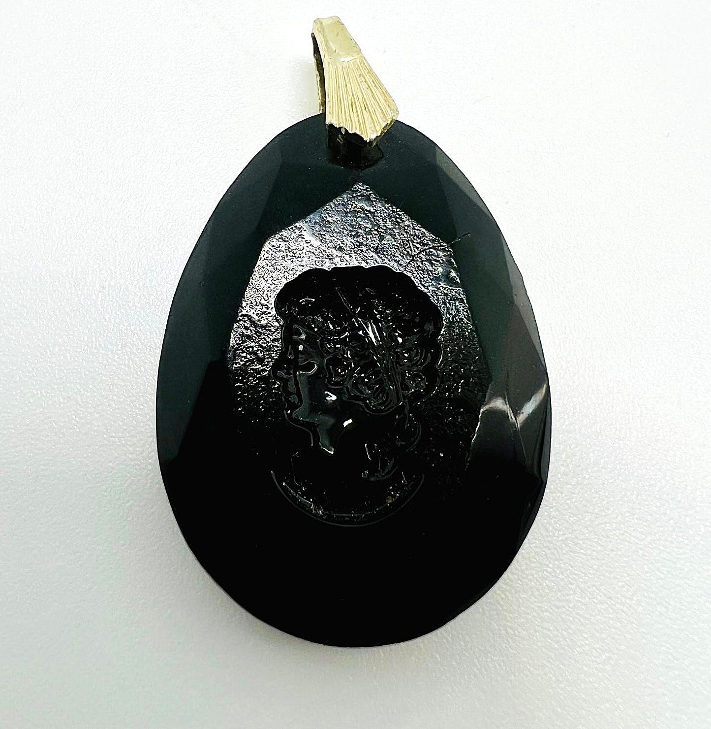 Art-Déco-Onyx-Anhänger