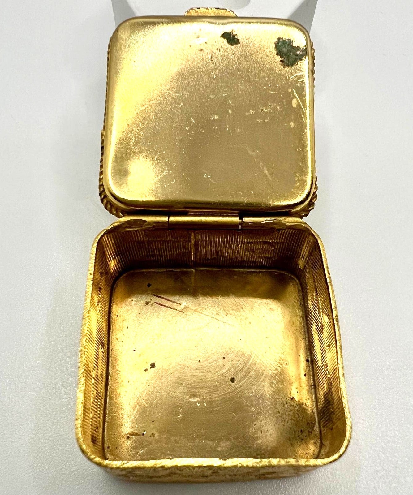 Art-Déco Pillendose mit Marmor-Deckel