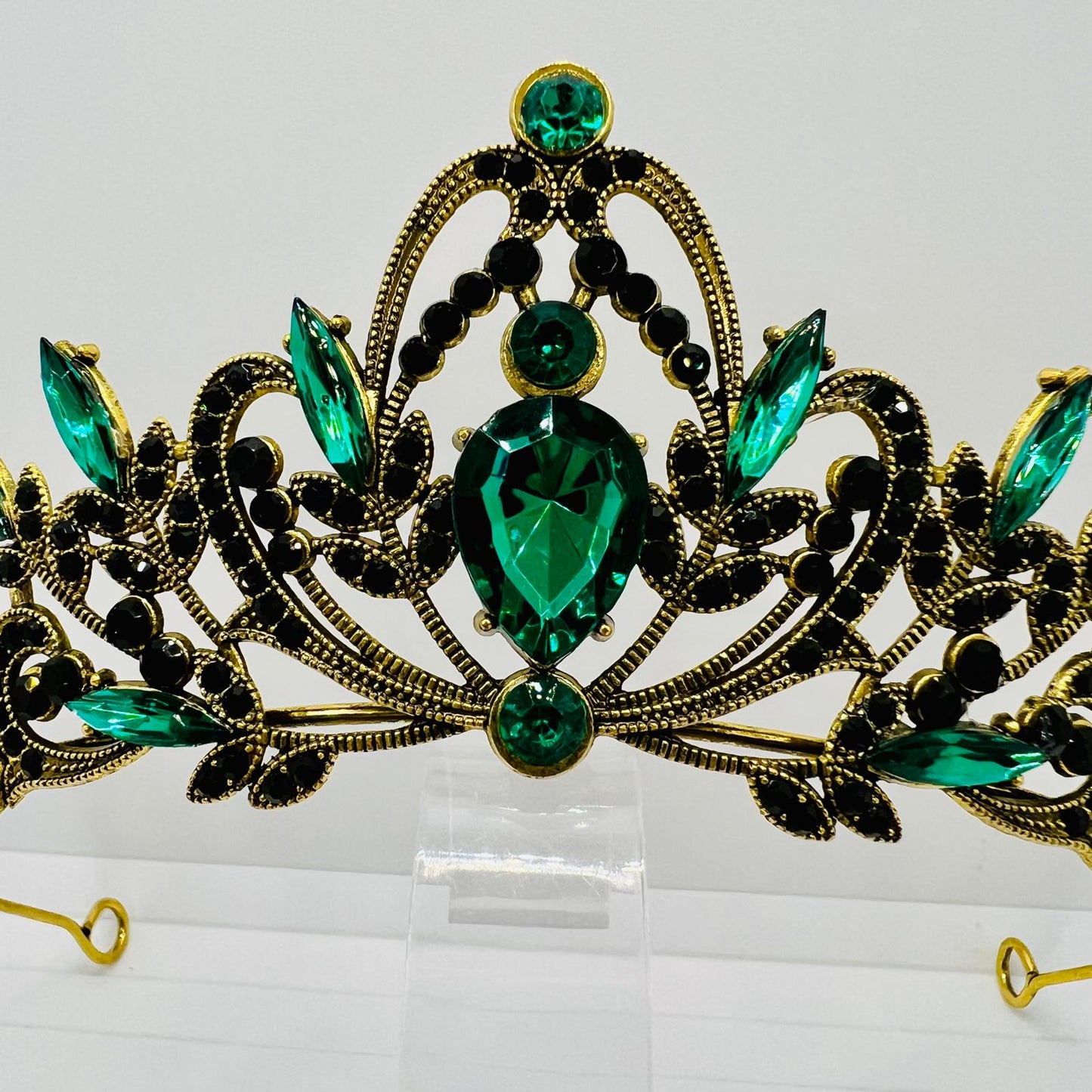 Baroque style tiara crown in gold – rhinestones in green and black – elegant tiara