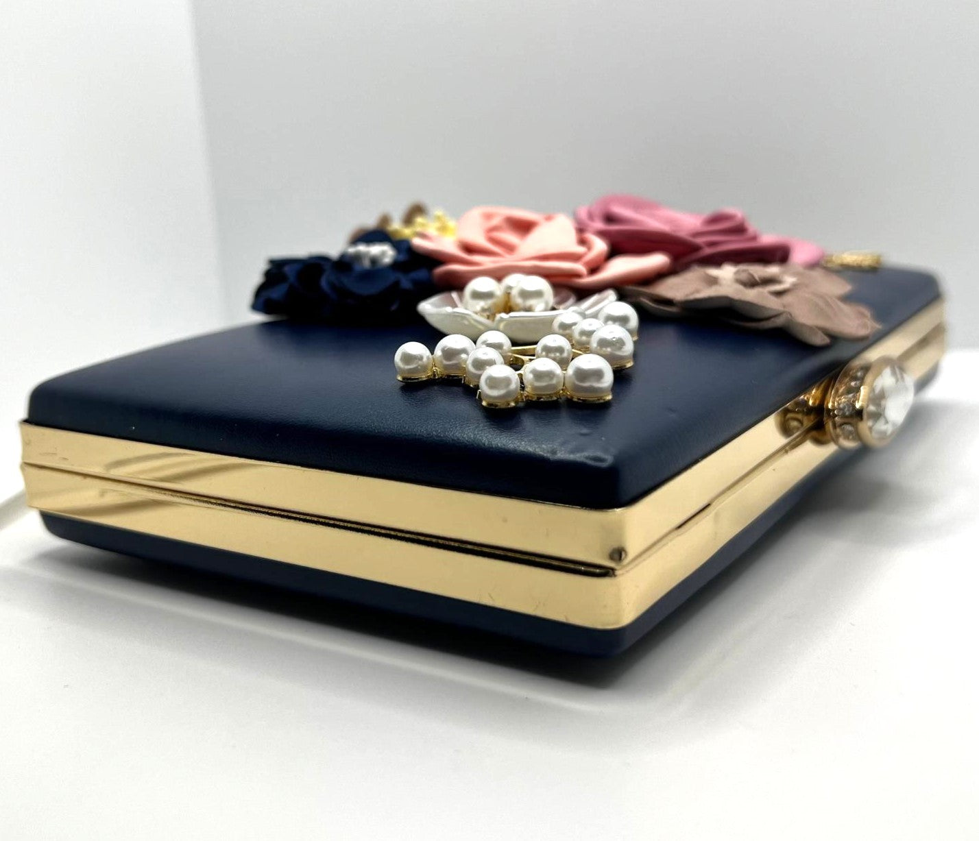 Clutch Blau mit Strass