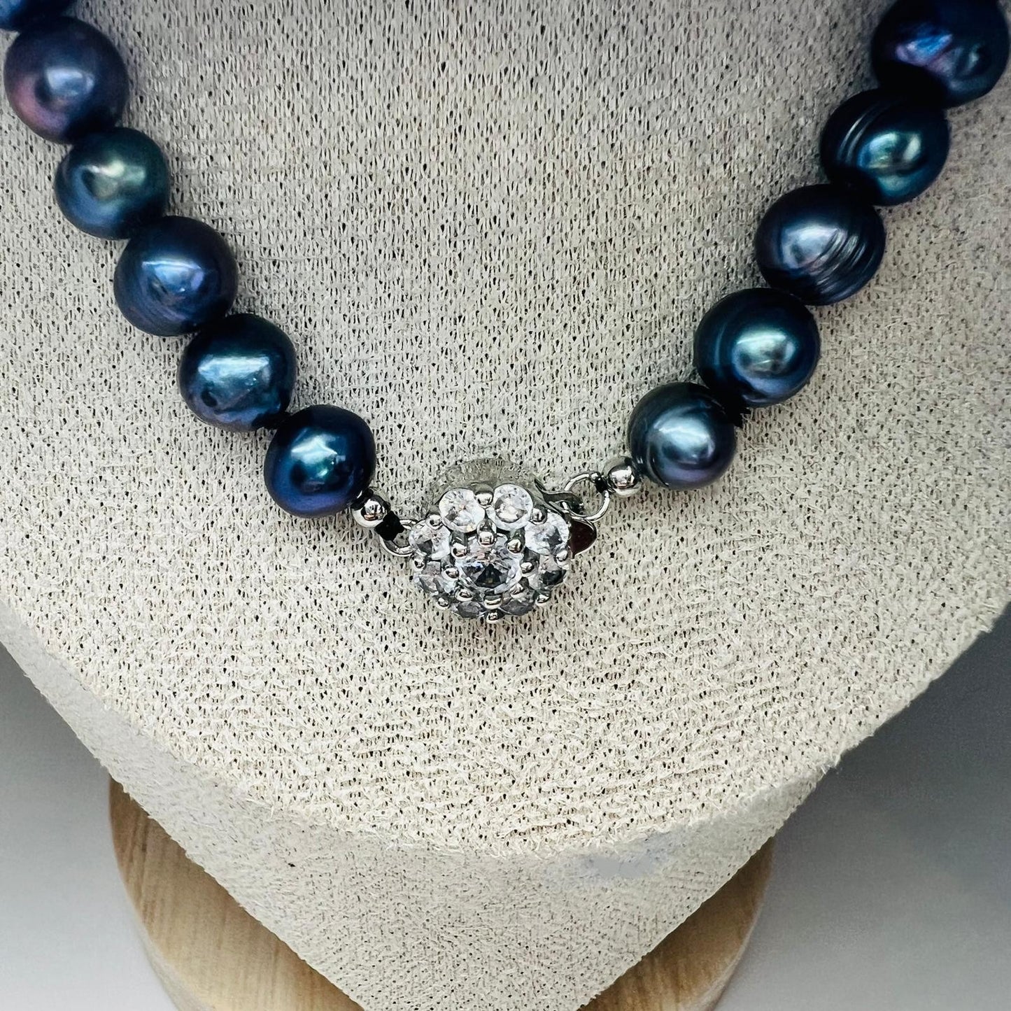 Collier mit echten Süßwasserperlen