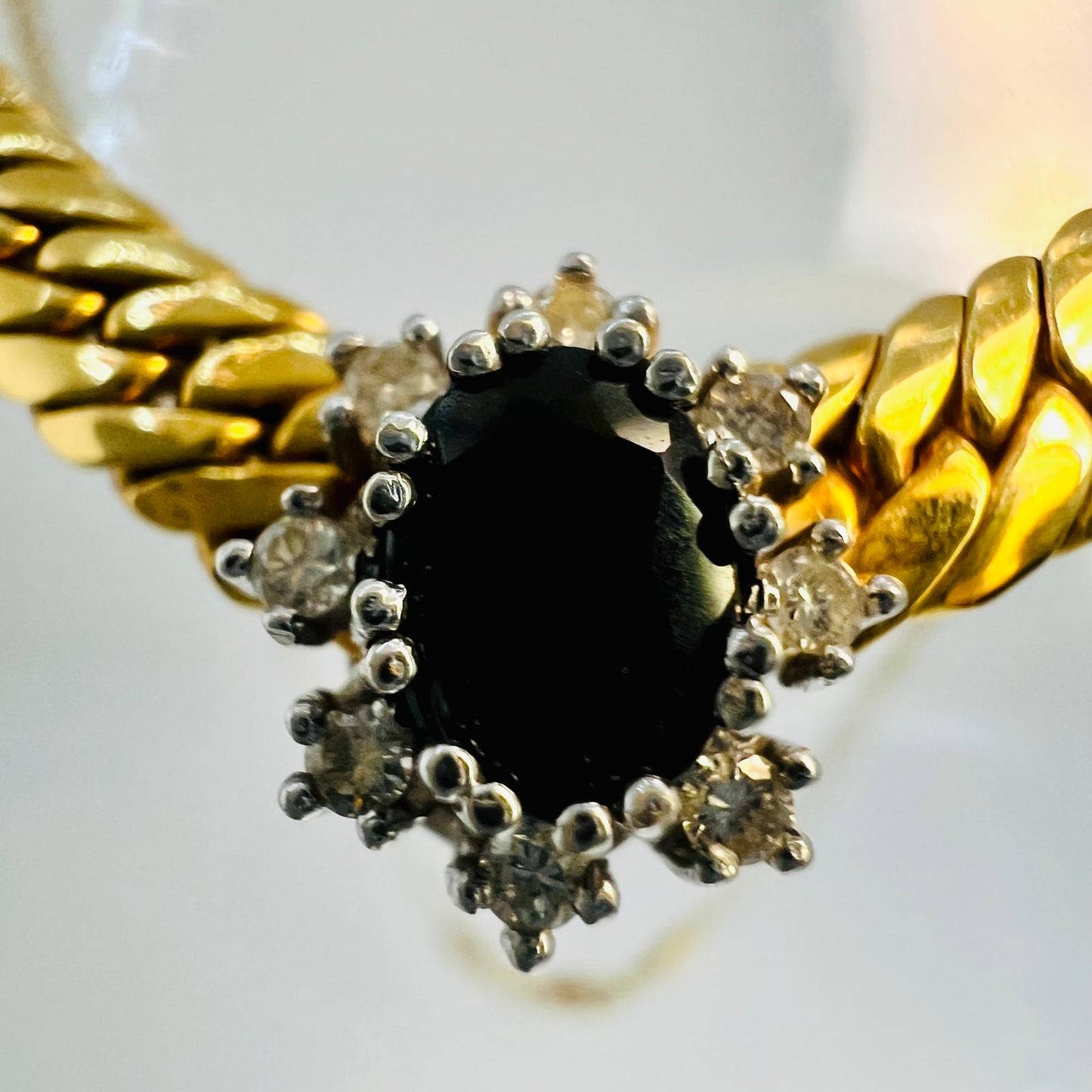 Collier 585er Gold Blue Sapphire & 8 Brillanten
