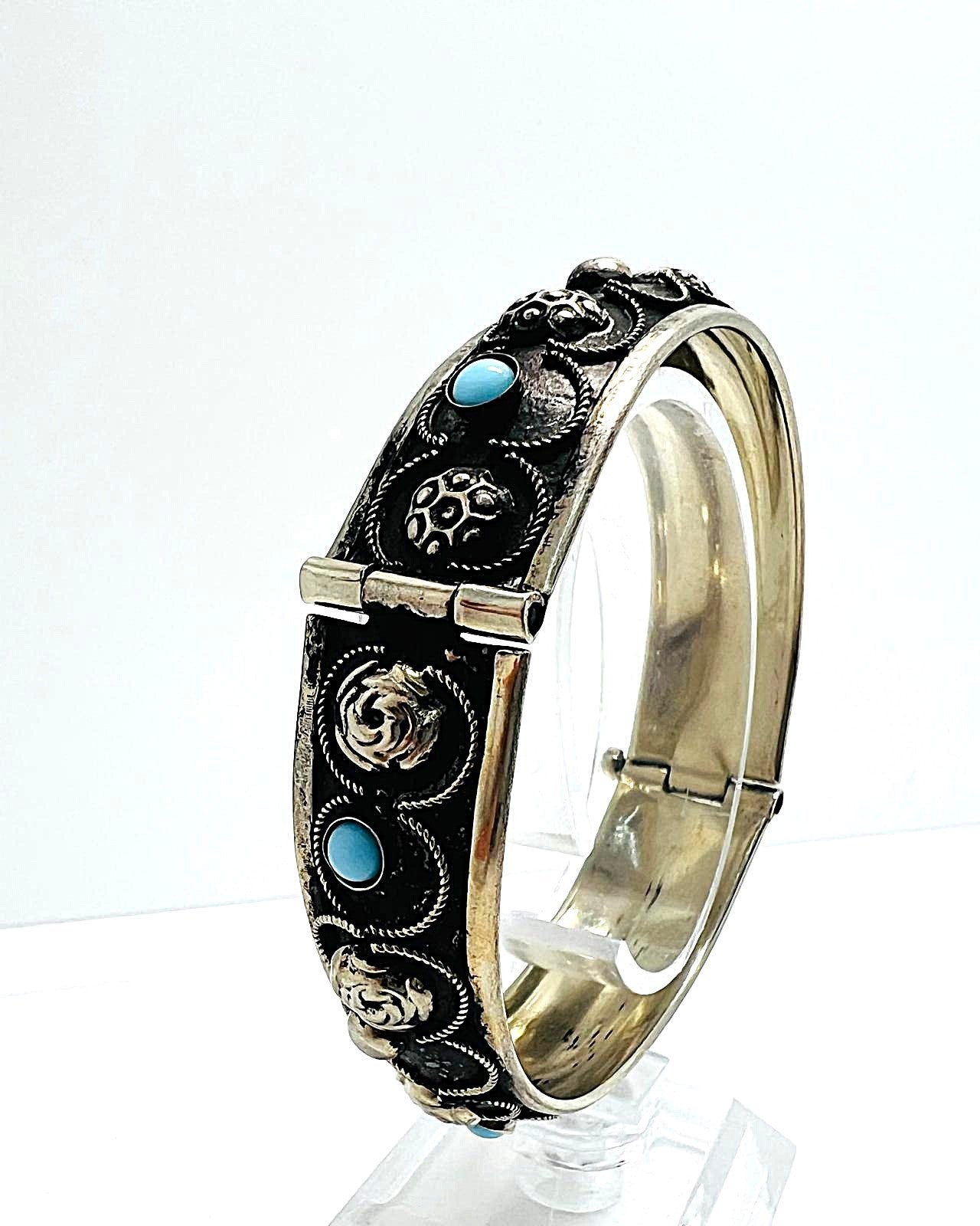 Versilberte Vintage-Armspange