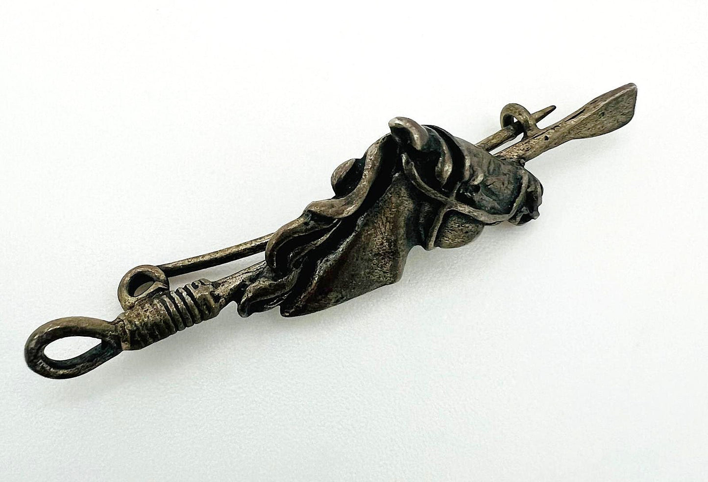 Vintage-Brosche mit Pferdekopf