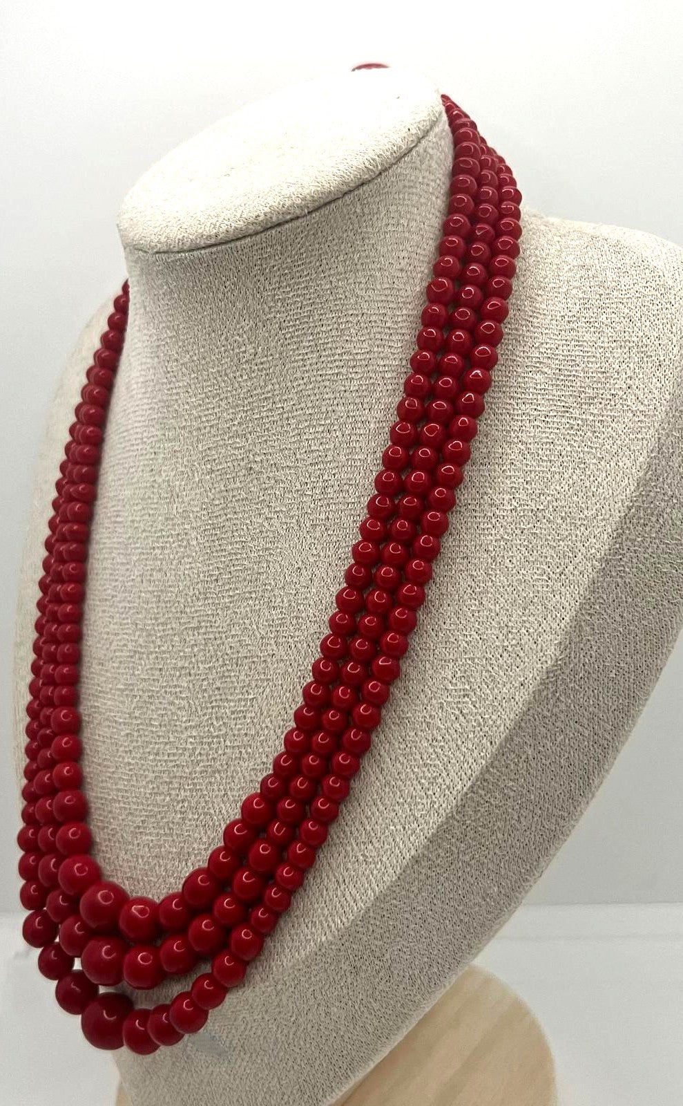 Elegante Vintage-Korallenkette