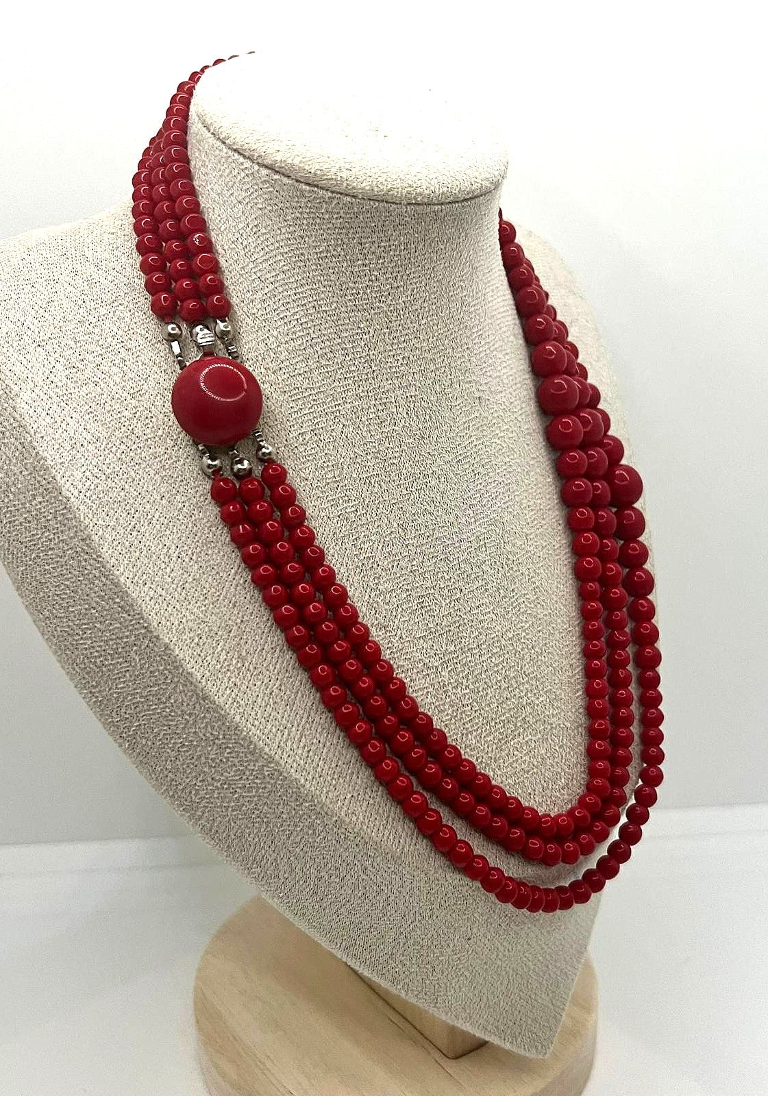Elegante Vintage-Korallenkette
