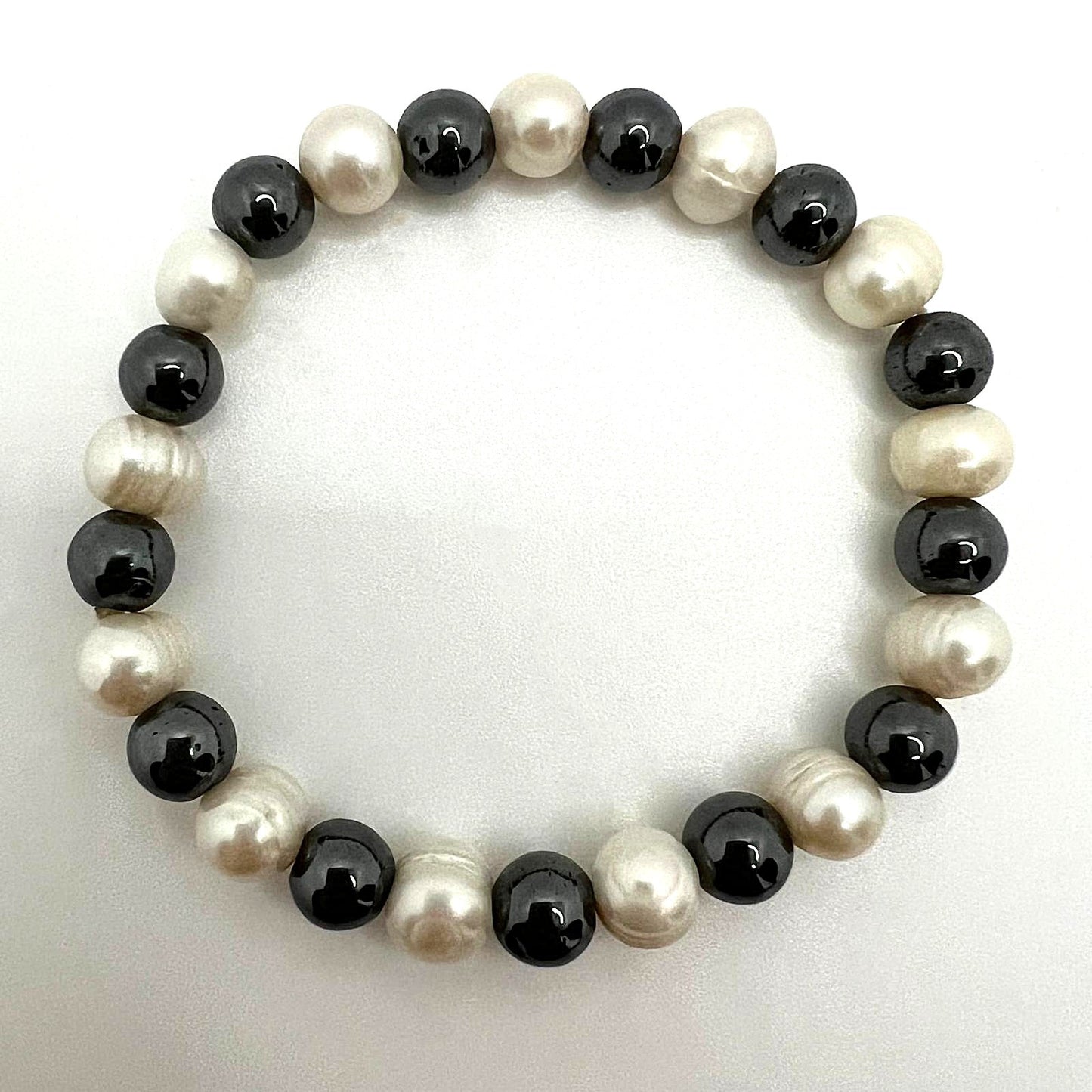 Armband aus echten Süßwasserperlen & Hämatit