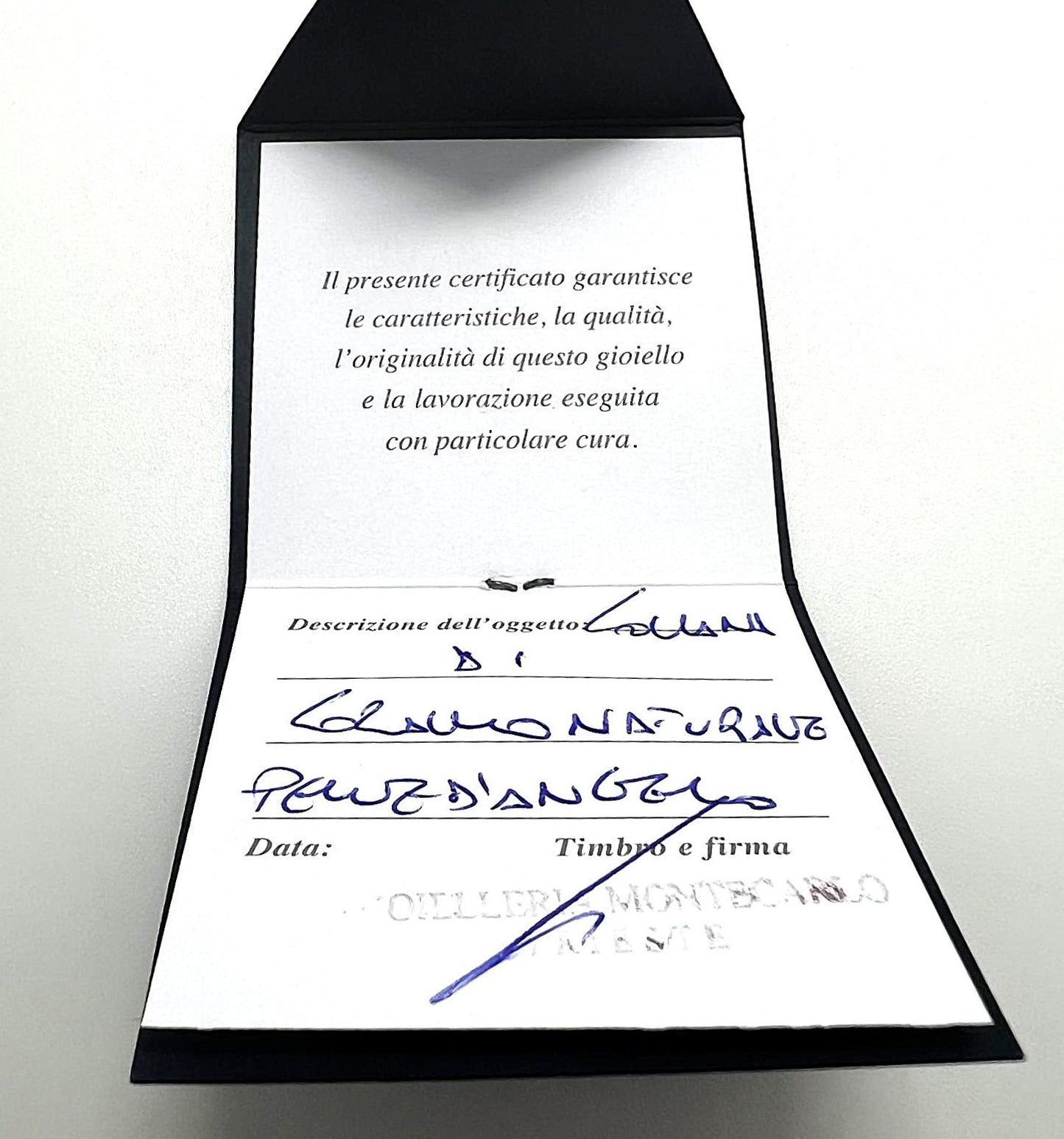 Zertifiziertes Engelshaut Koralle Collier