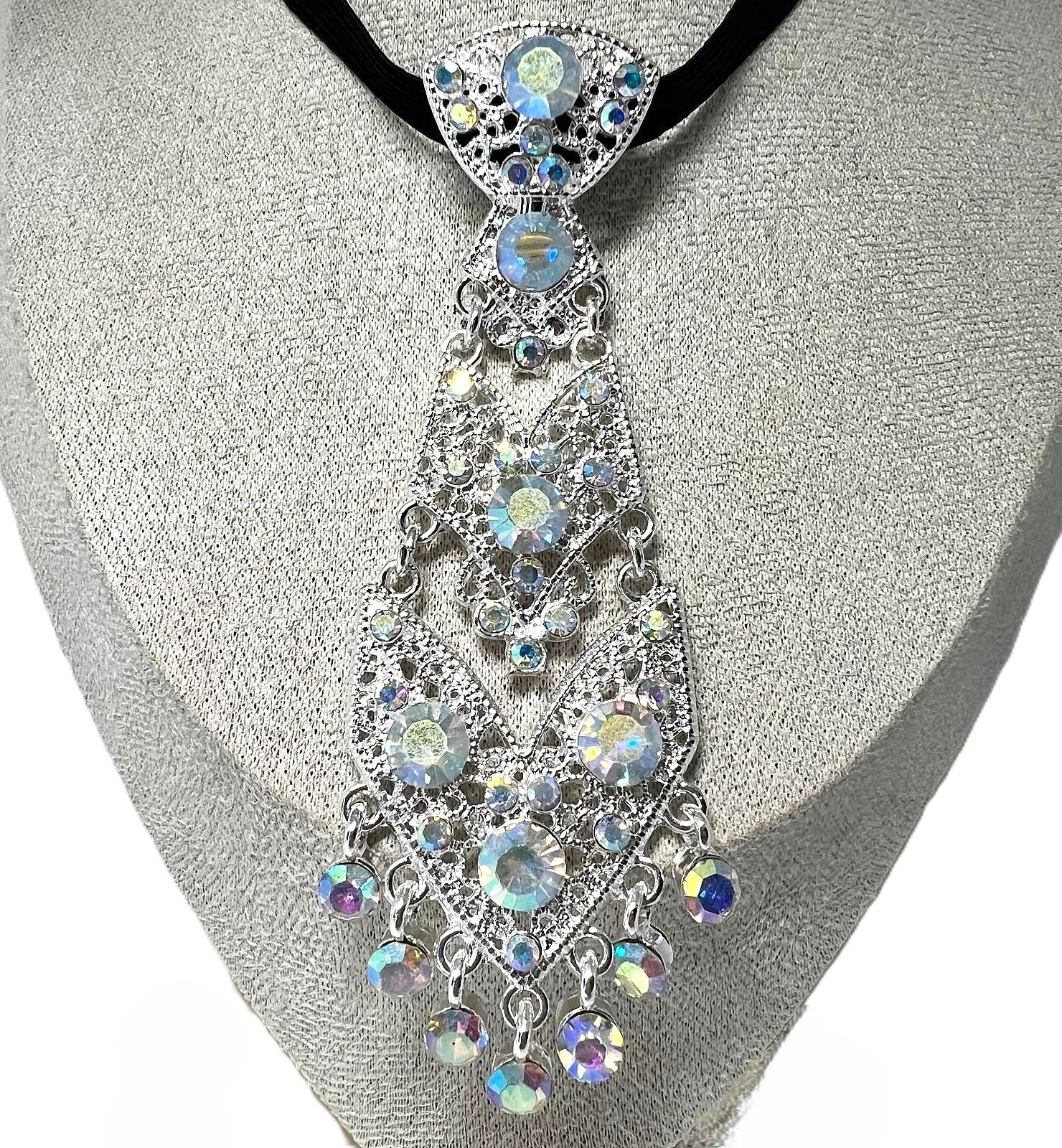 Luxuriöse silberne Krawattenkette 