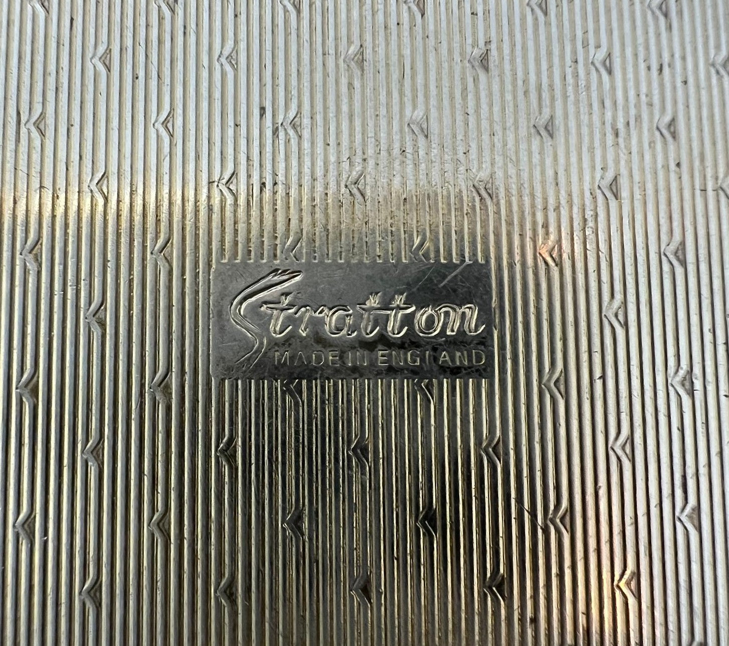 Stratton Puderdose Art Déco