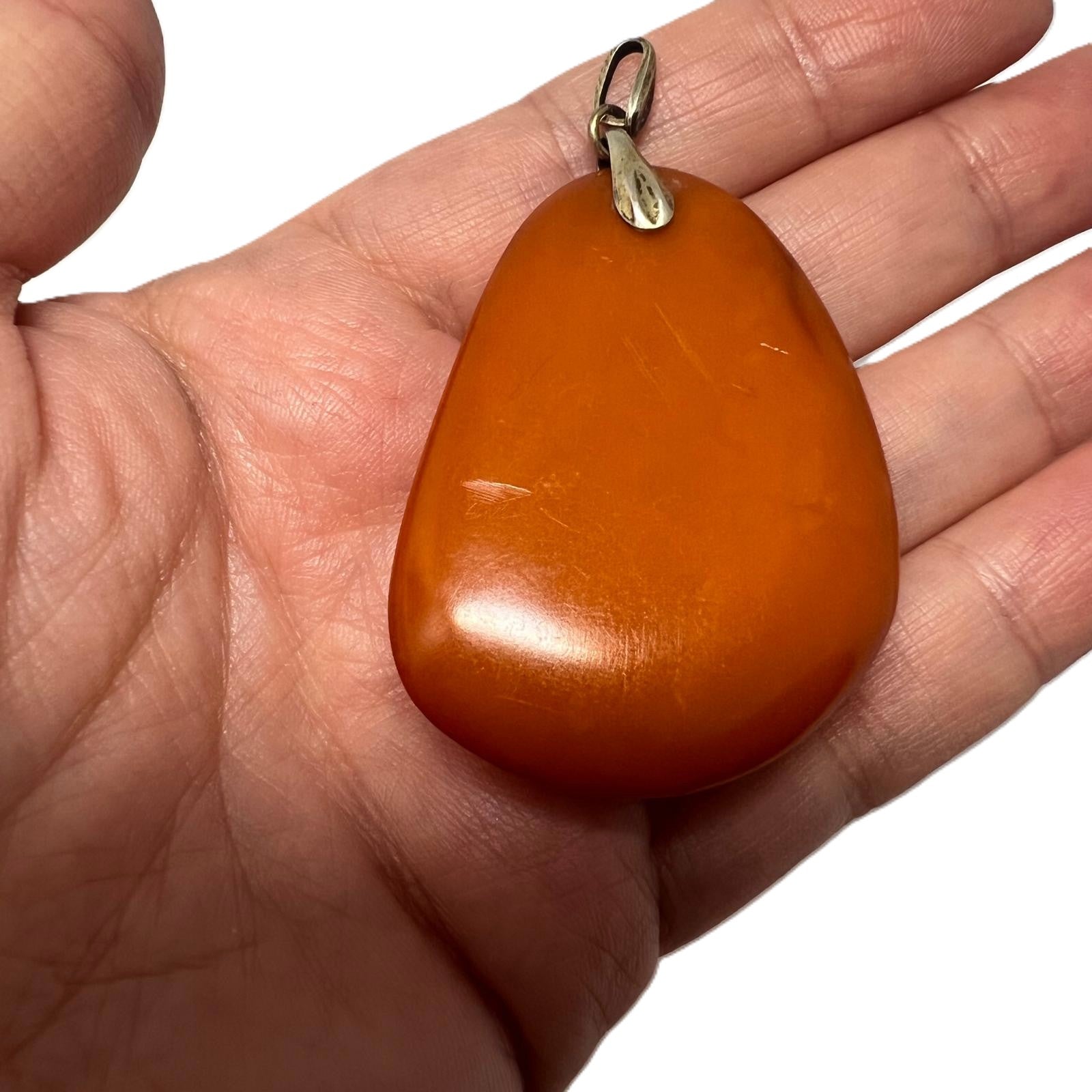 Antiker Art Déco Bernstein Anhänger