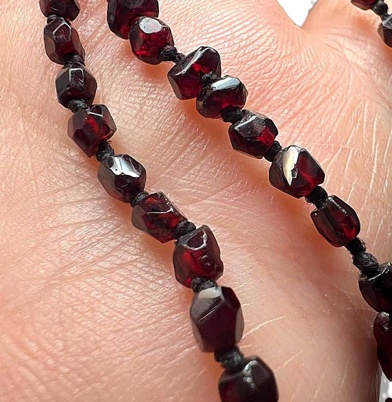 Biedermeier Granat Kette