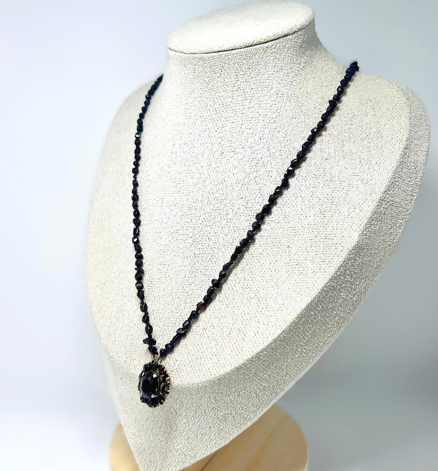 Antike Biedermeier Granat Kette