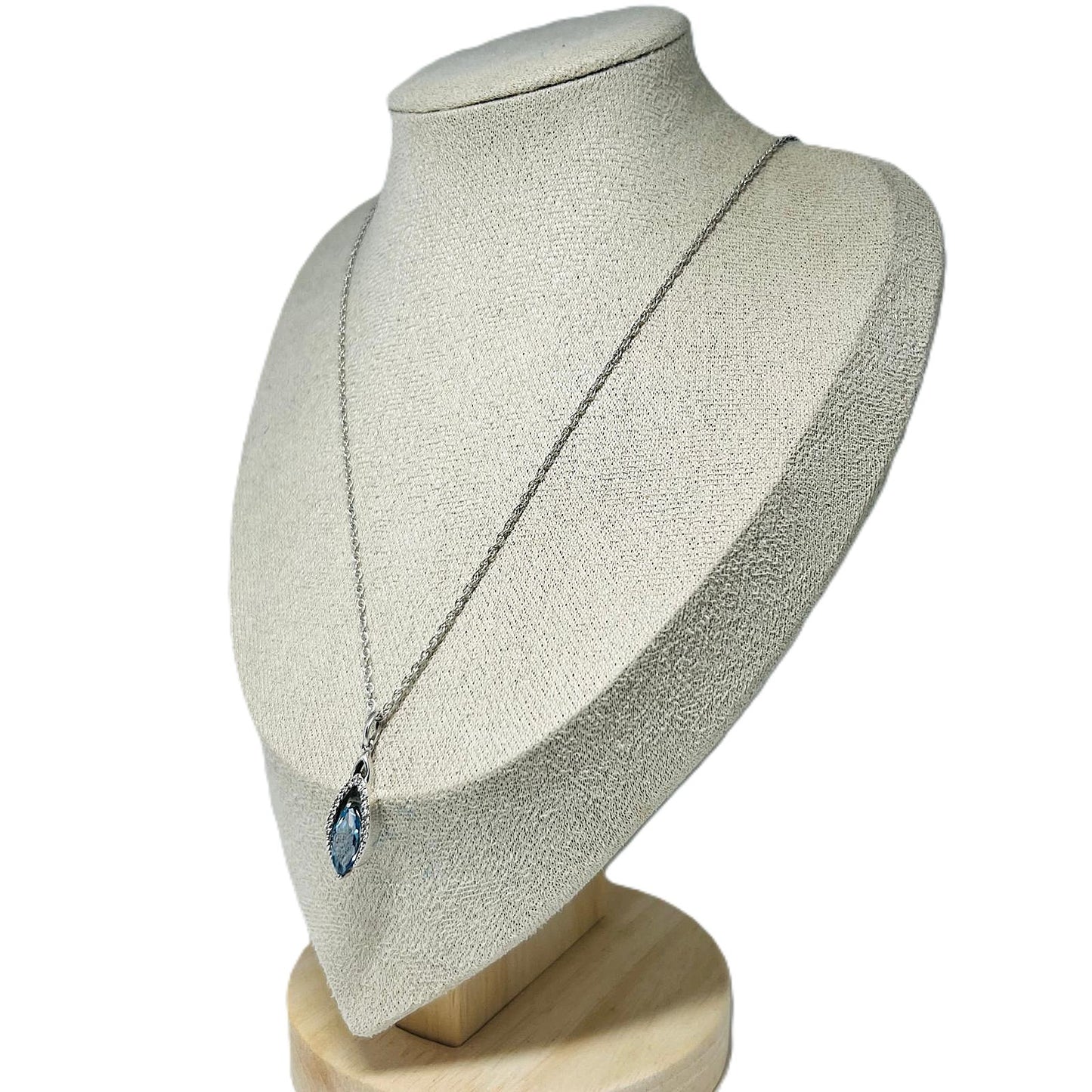 925 Silber Kette mit topasblauem Kristall