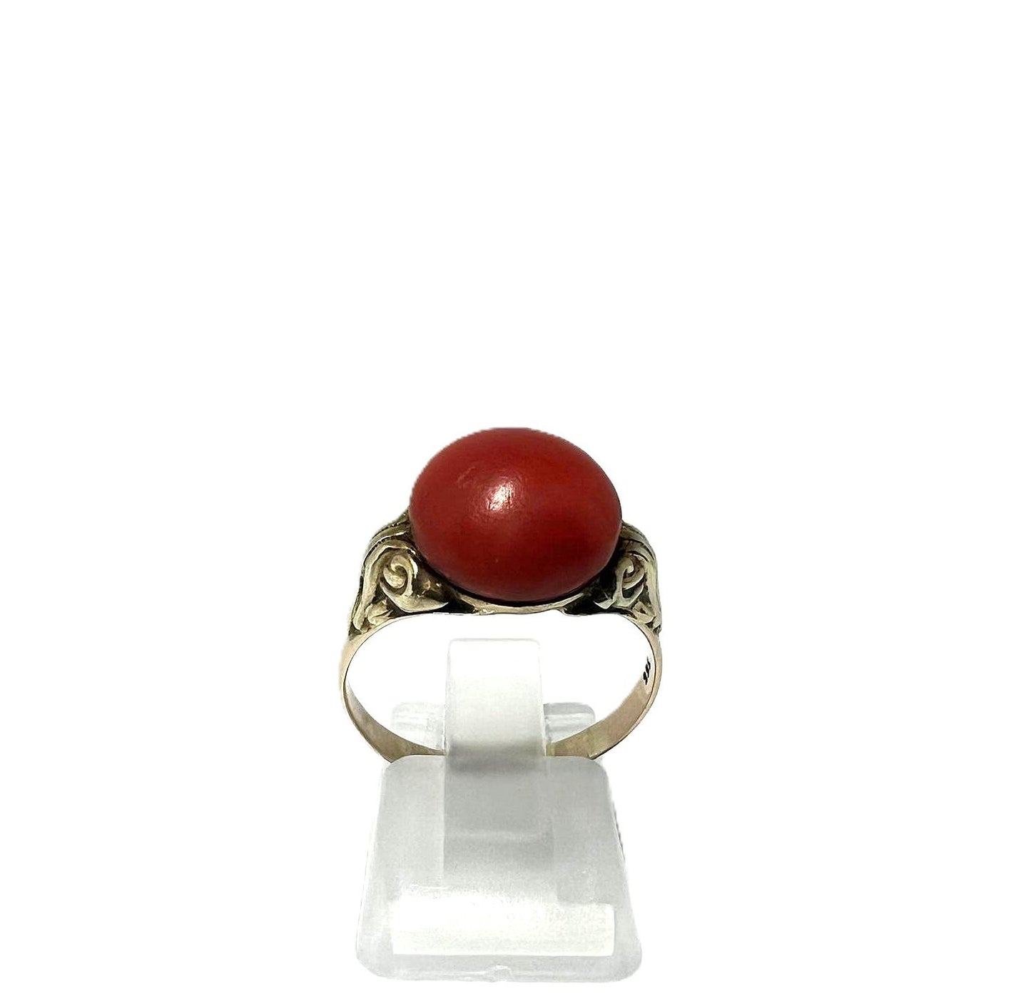 Antiker 333 Goldring mit roter Koralle 