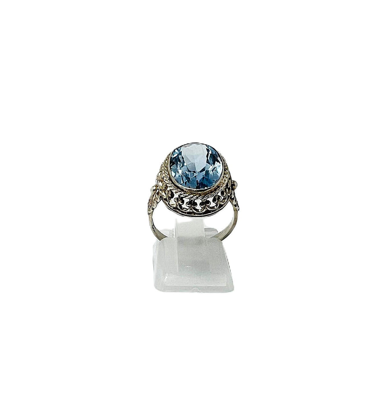 925 Silberring mit großem blauem Topas 