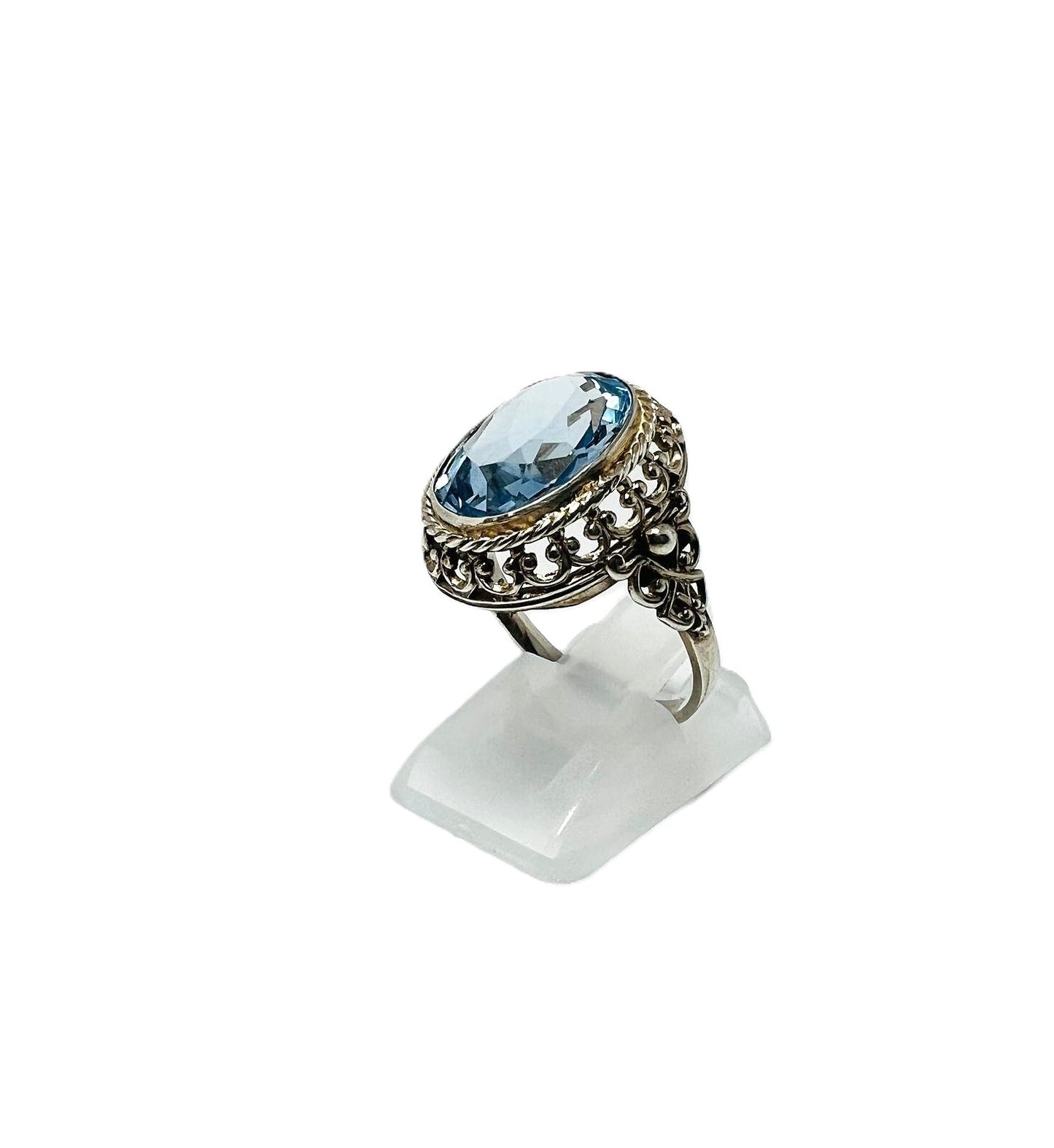 925 Silberring mit großem blauem Topas 