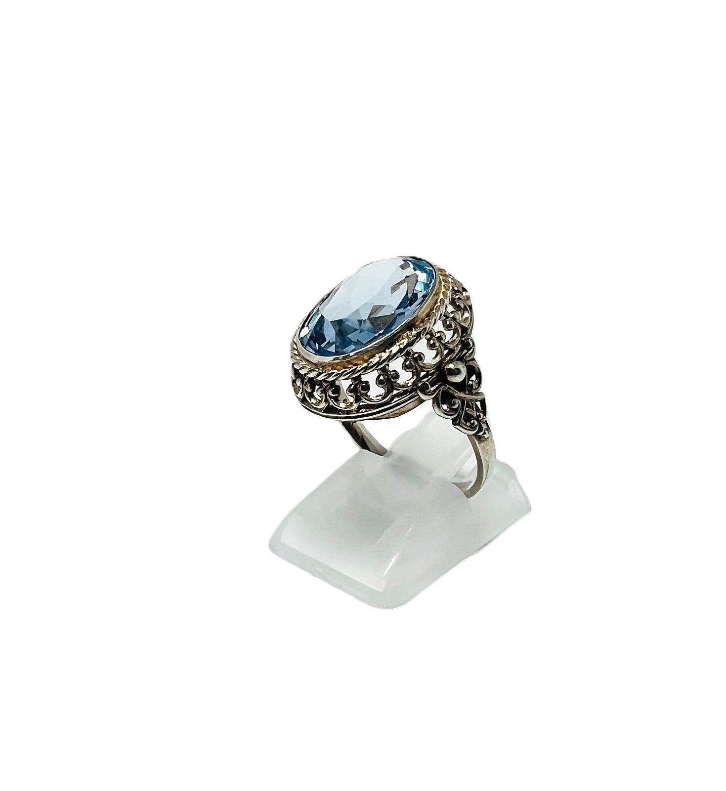 925 Silberring mit großem blauem Topas 