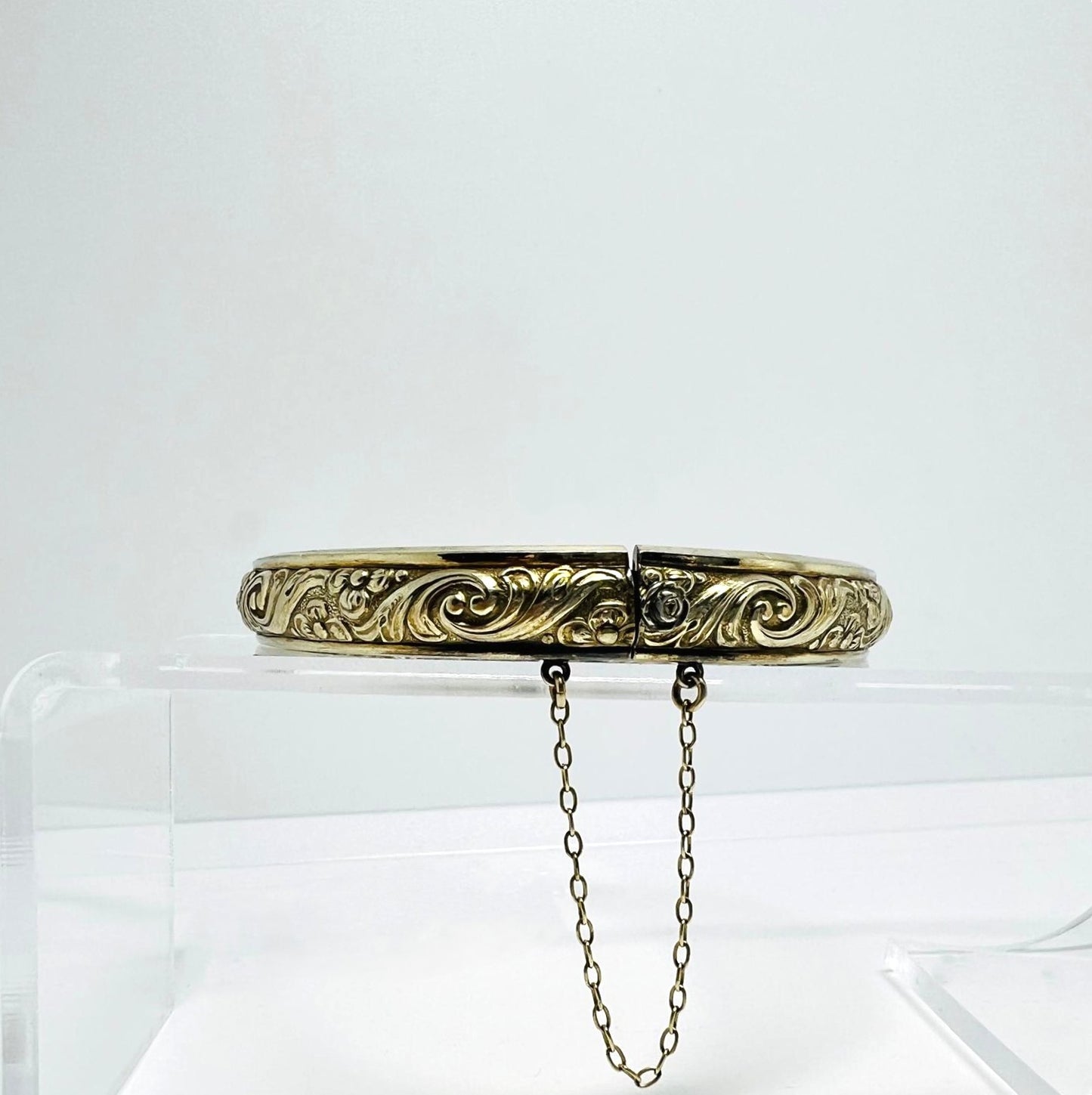 Biedermeier Armreif aus Messing v