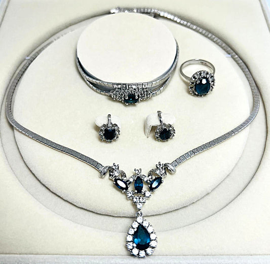 Luxuriöses Art Deco Schmuckset 
