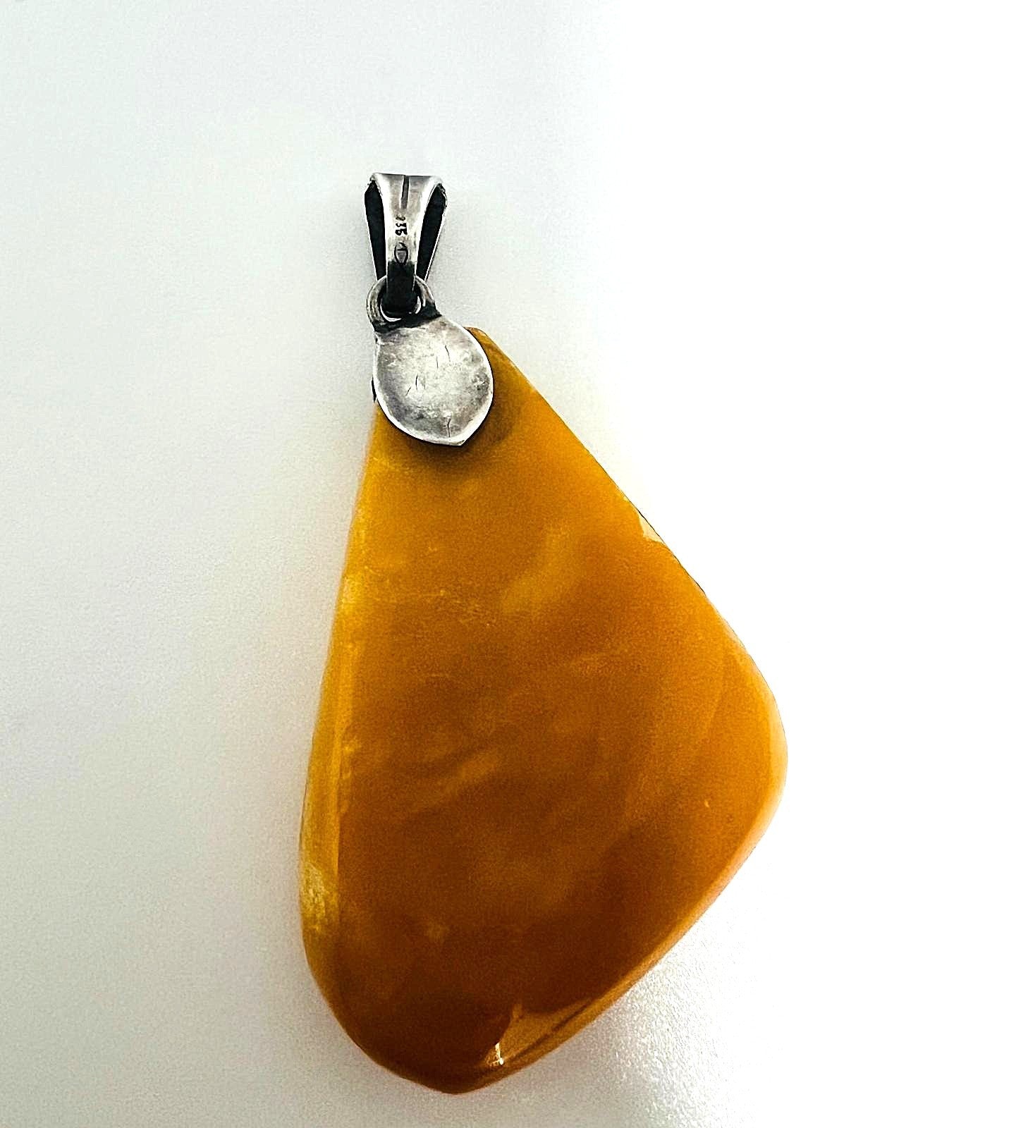 Fischland Butterscotch Bernstein Anhänger XL