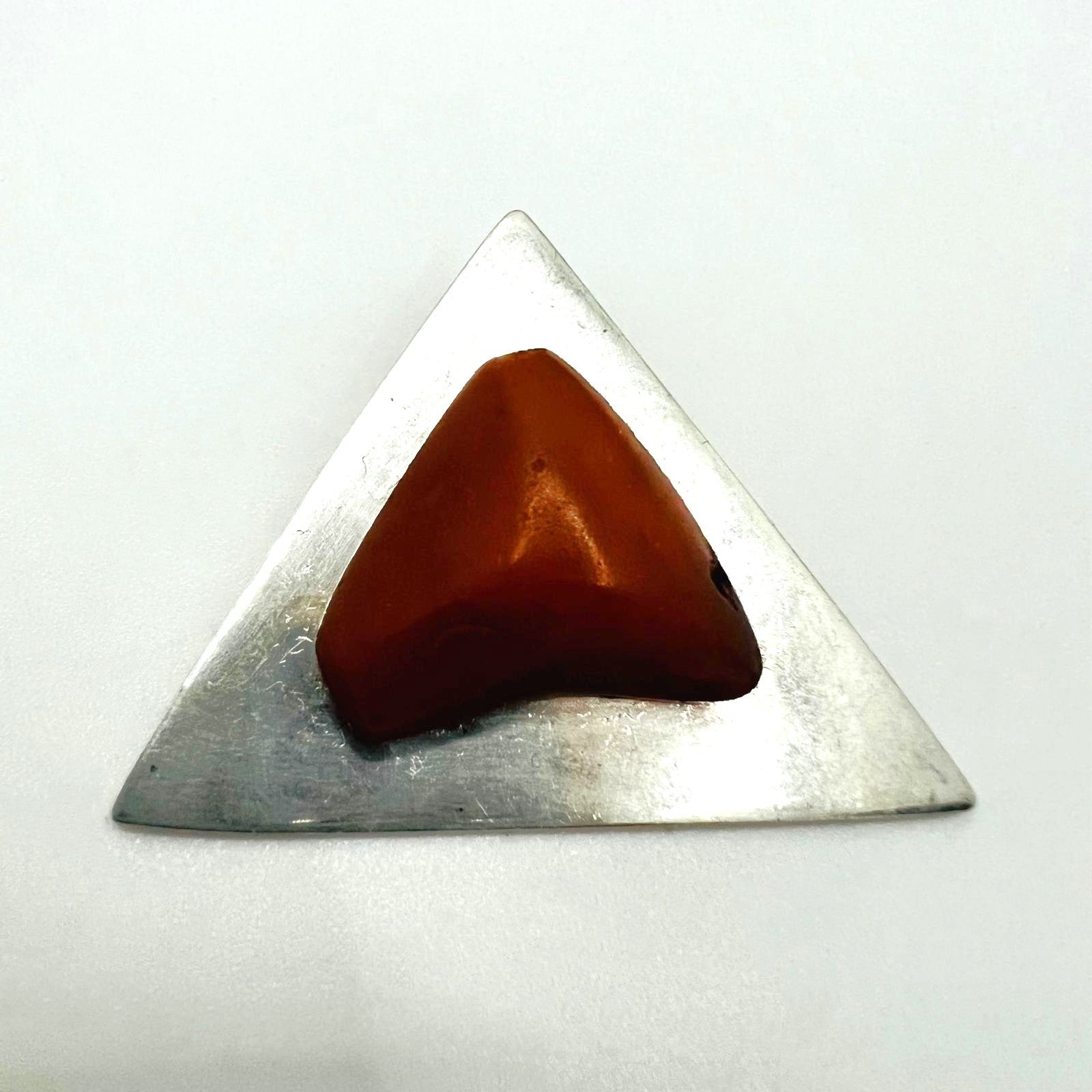 Dreieckiger Butterscotch Bernsteinanhänger 