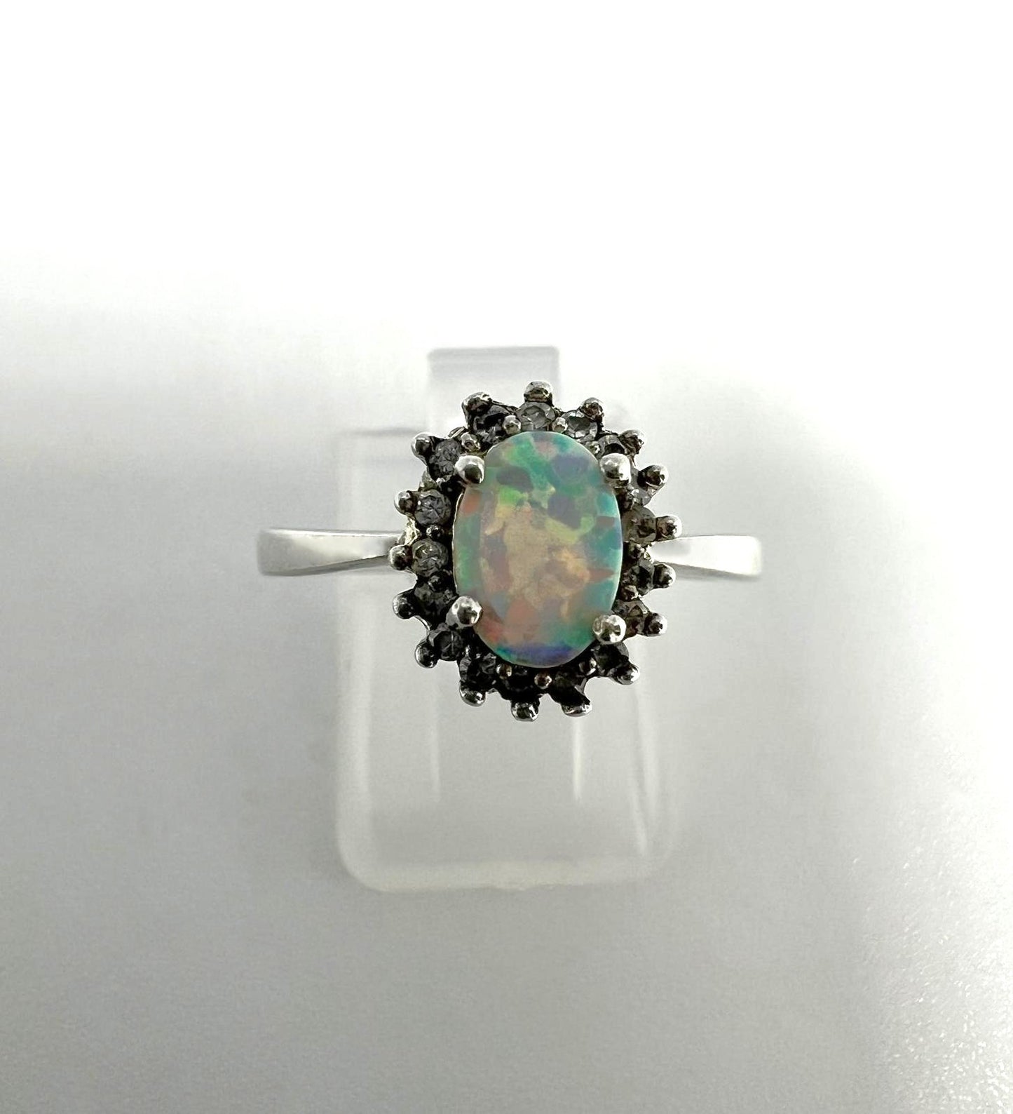 925er Silberring mit Opal & Zirkonia 