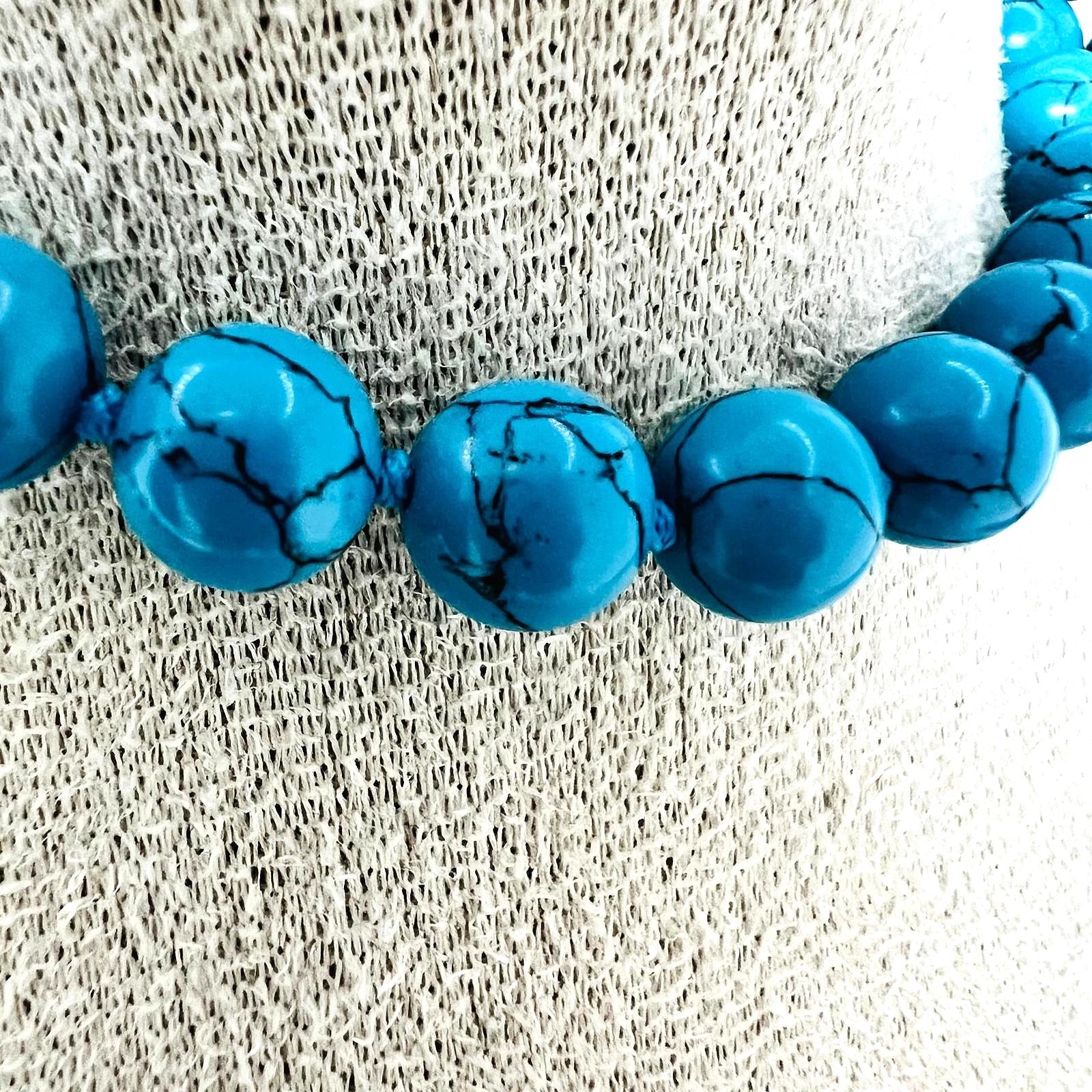 Vintage Luxus Kette 79cm Howlith 