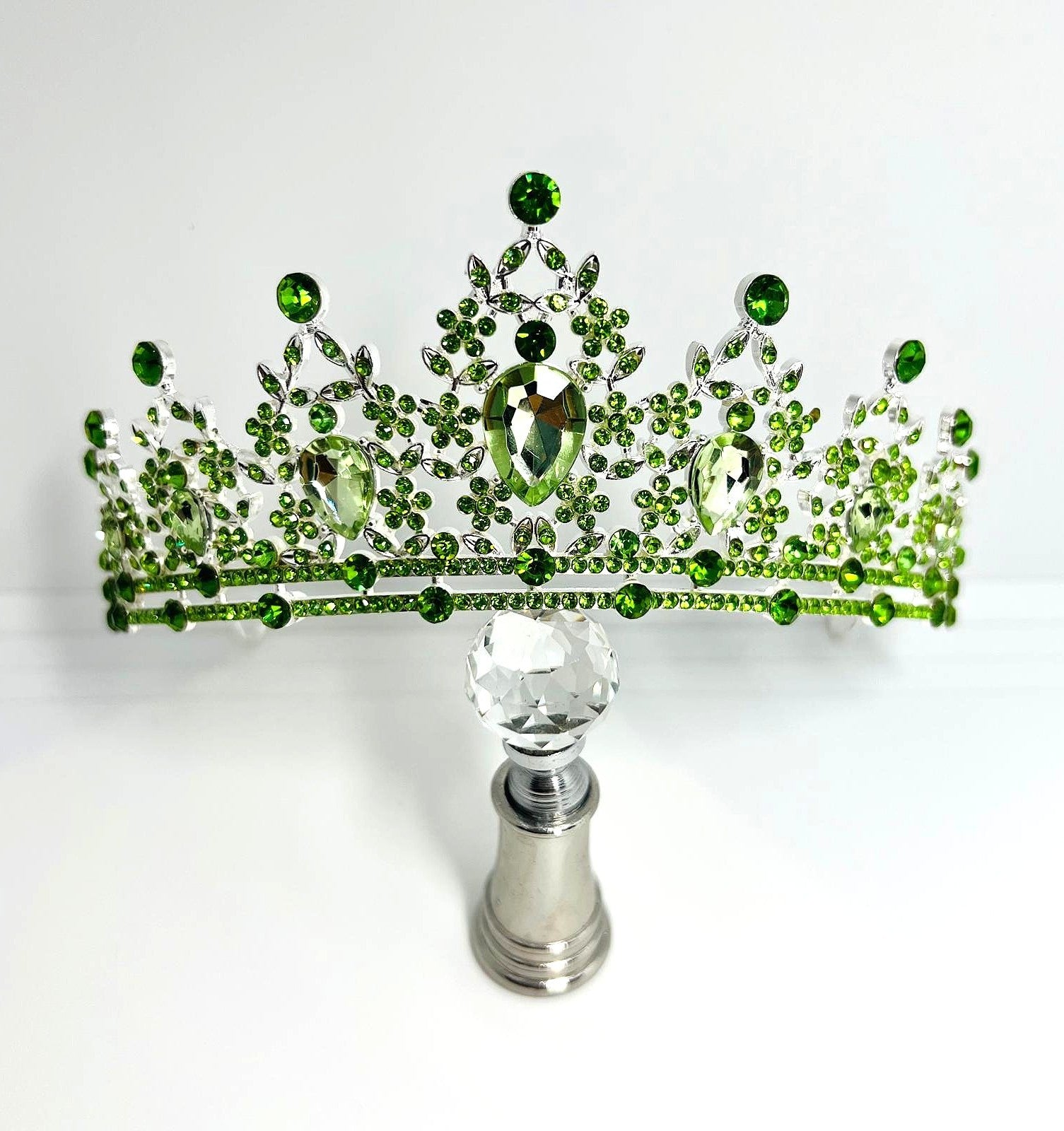 grüne Tiara