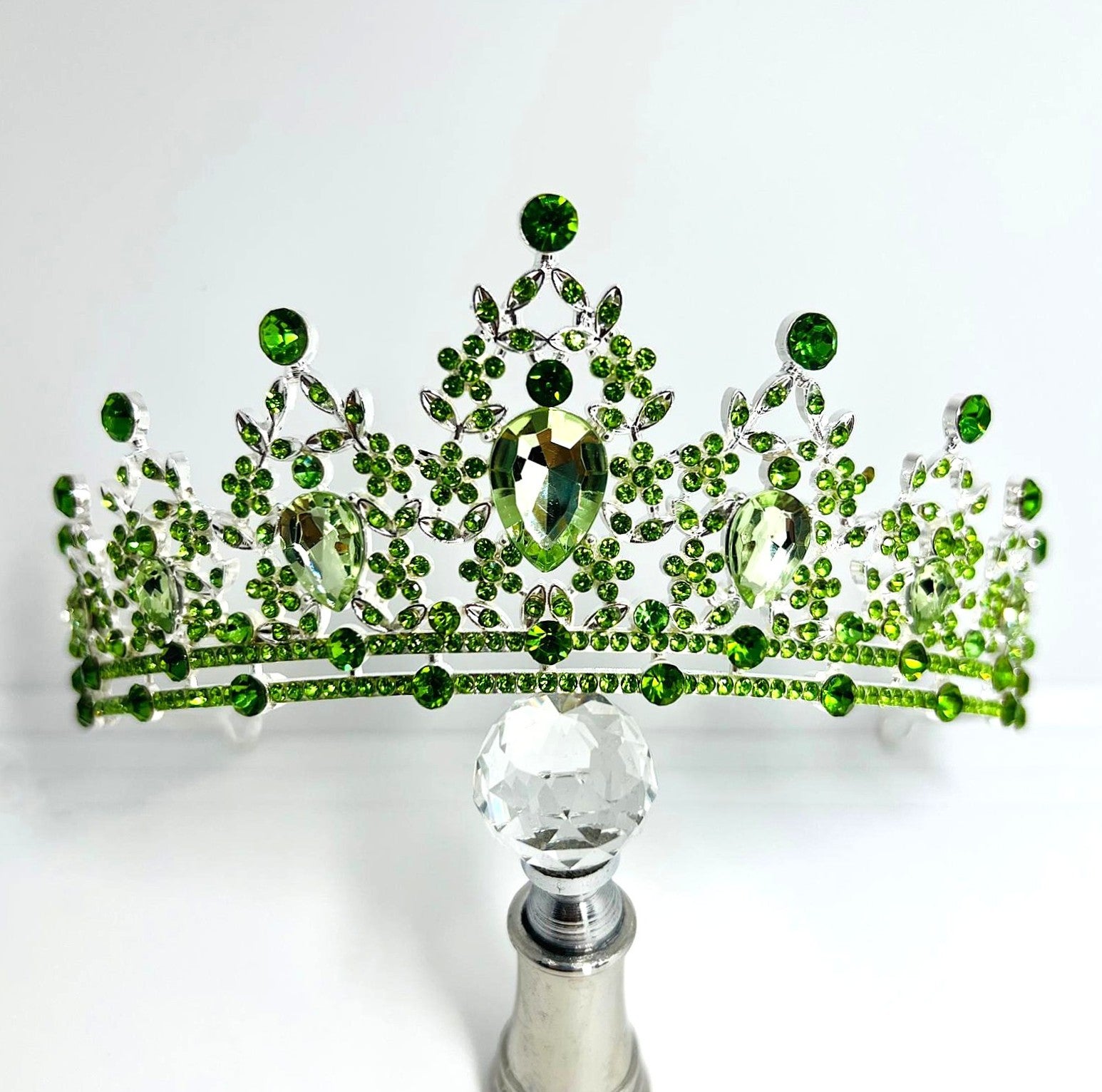 grüne Tiara