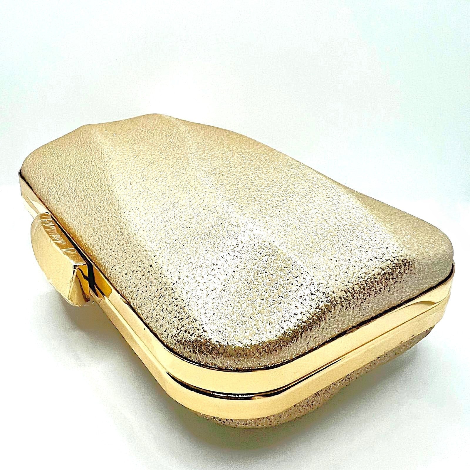 Goldene Clutch