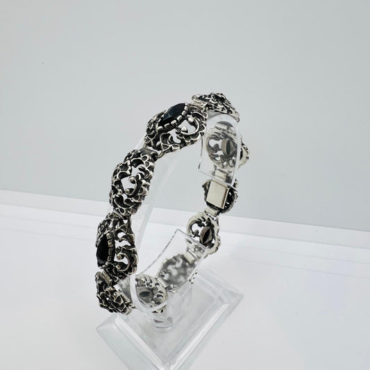 Silberarmband mit Granat