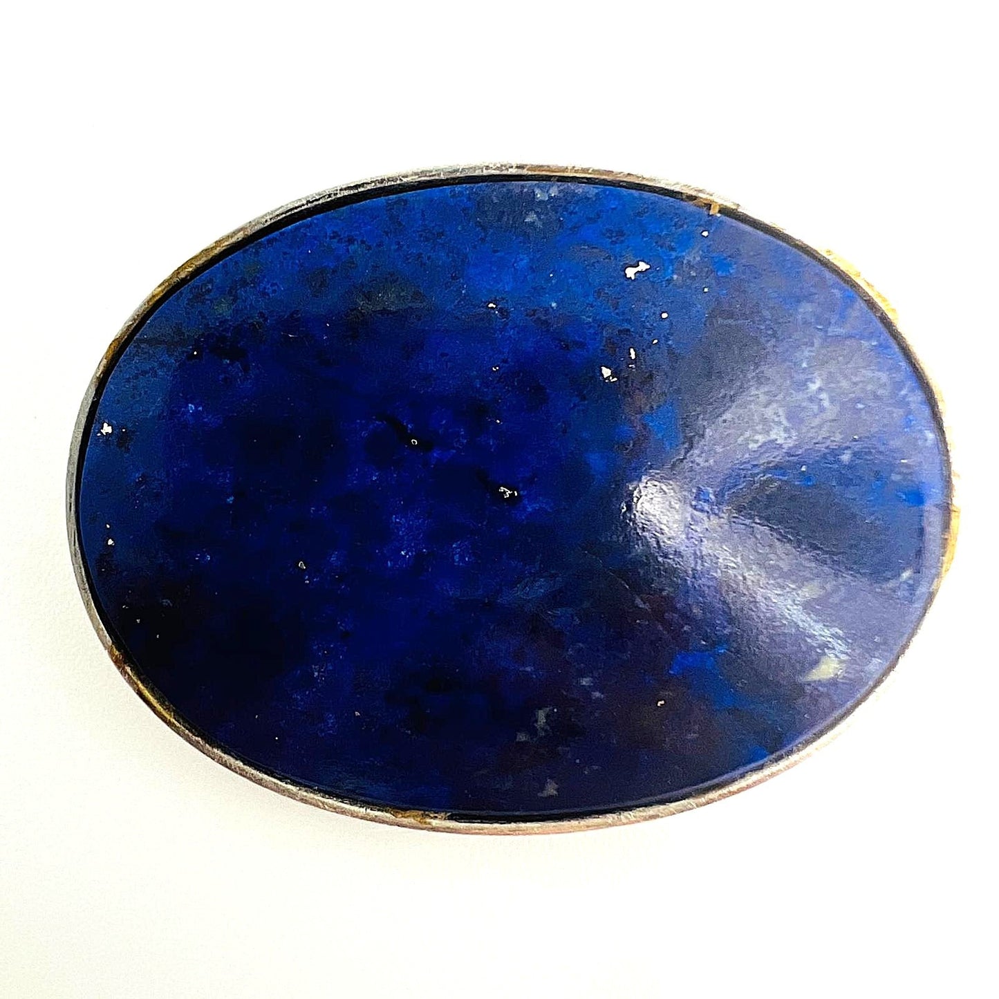 Brosche mit großem Lapislazuli