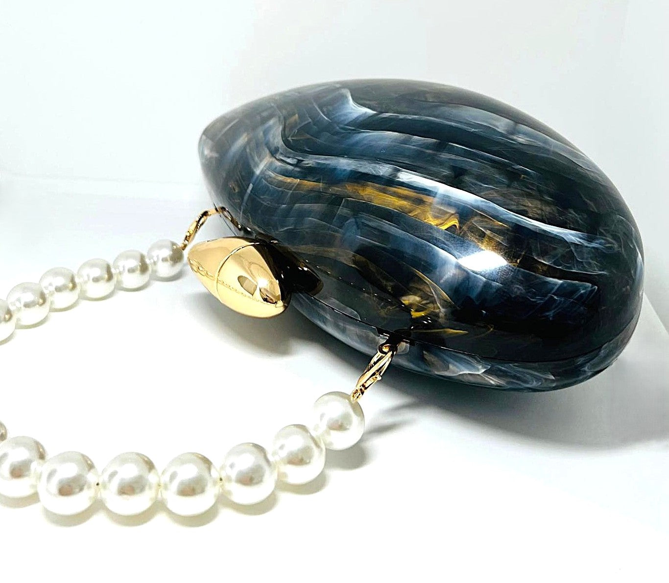 Muschel-Clutch marmoriert Resin/Acryl Hardcase