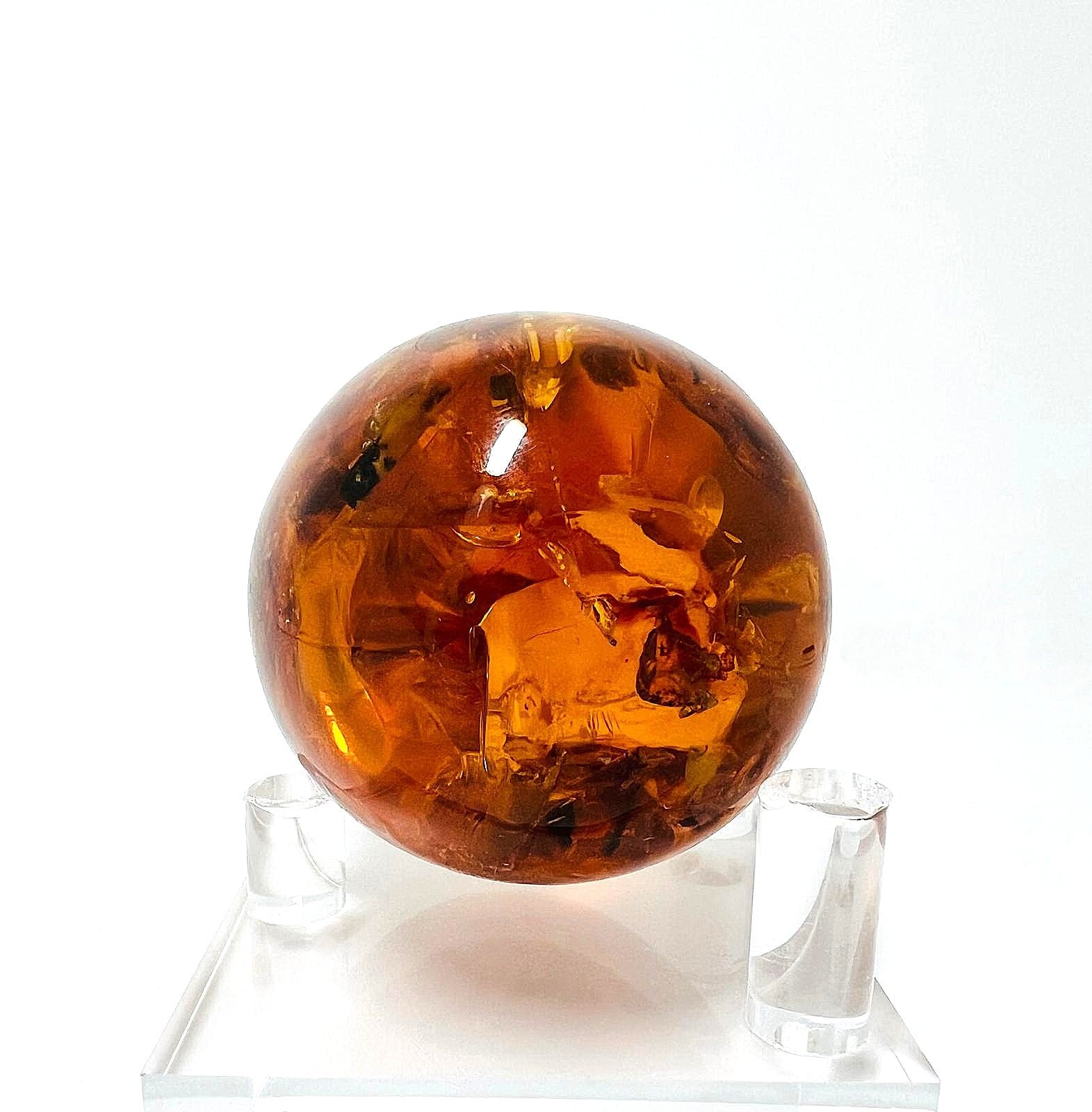 Massives Naturbernstein-Ei 67,5 g