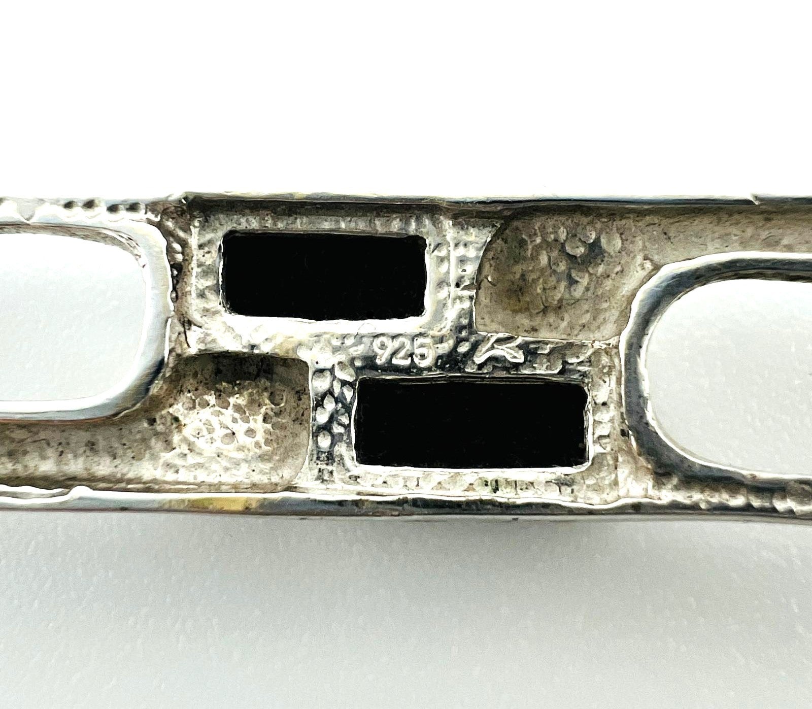 Silber Brosche mit Onyx