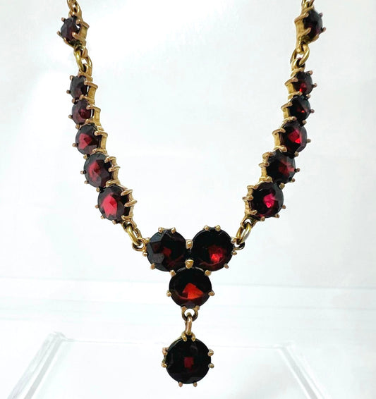Antikes Granat Collier