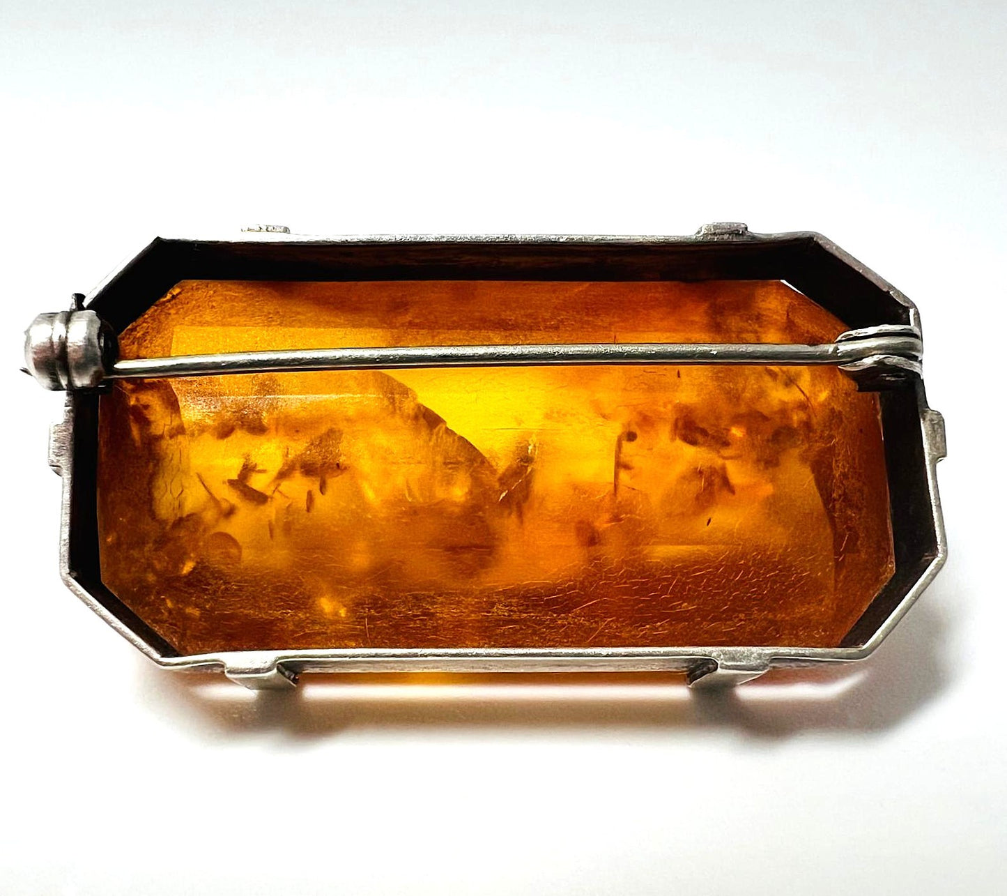 Art Deco Bernstein-Brosche Cognac