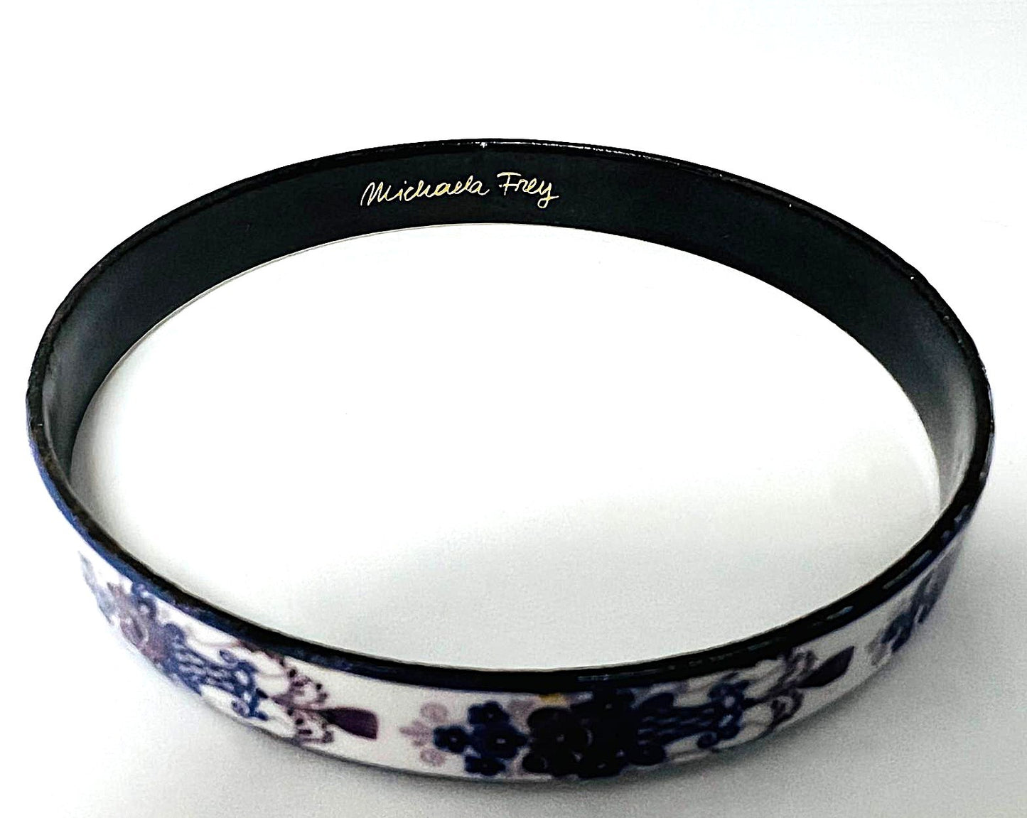 Vintage Michaela Frey Emaille-Armreif