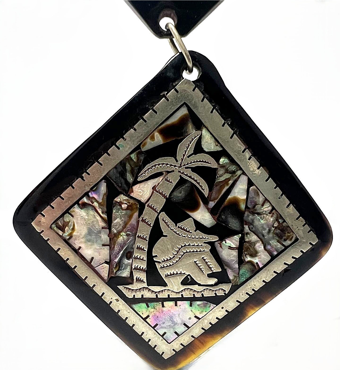  Hornkette mit Perlmutt