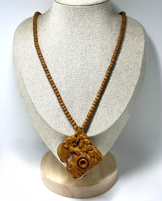 Antike handgeschnitzte 