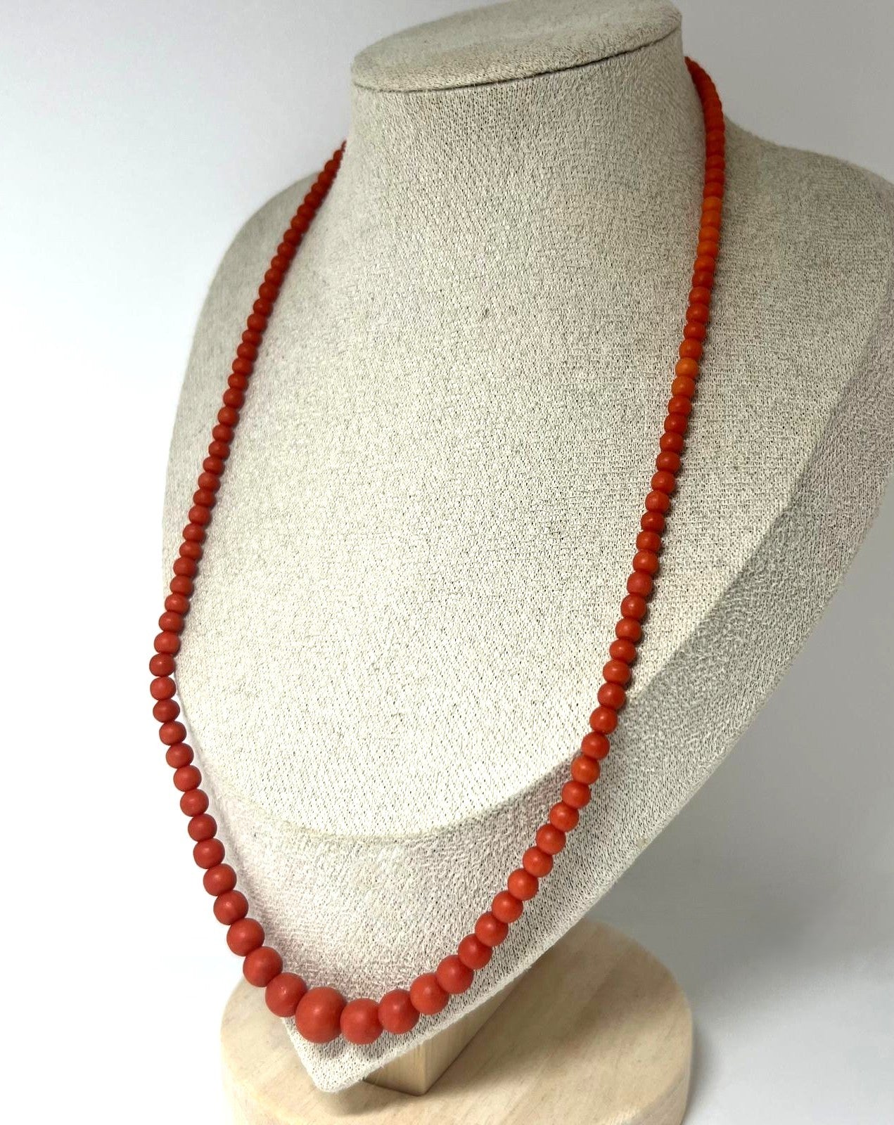 Art Déco Korallenkette
