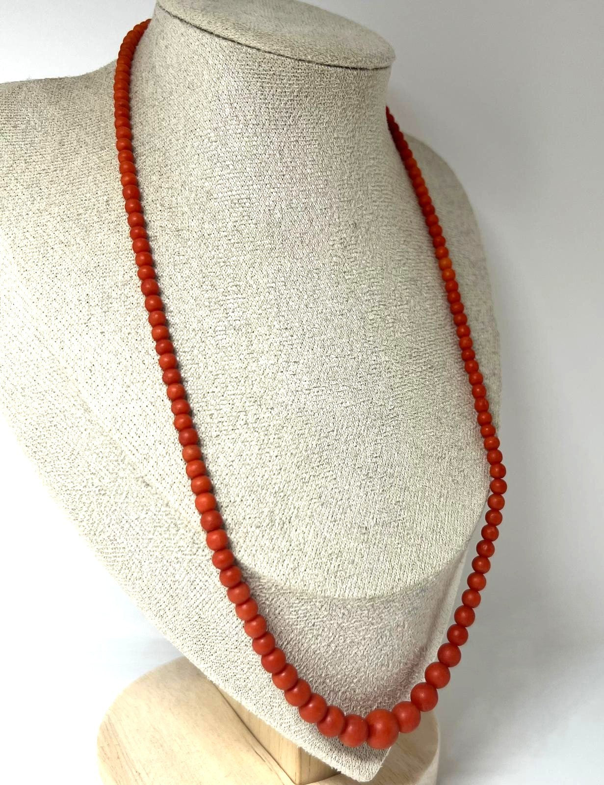 Art Déco Korallenkette